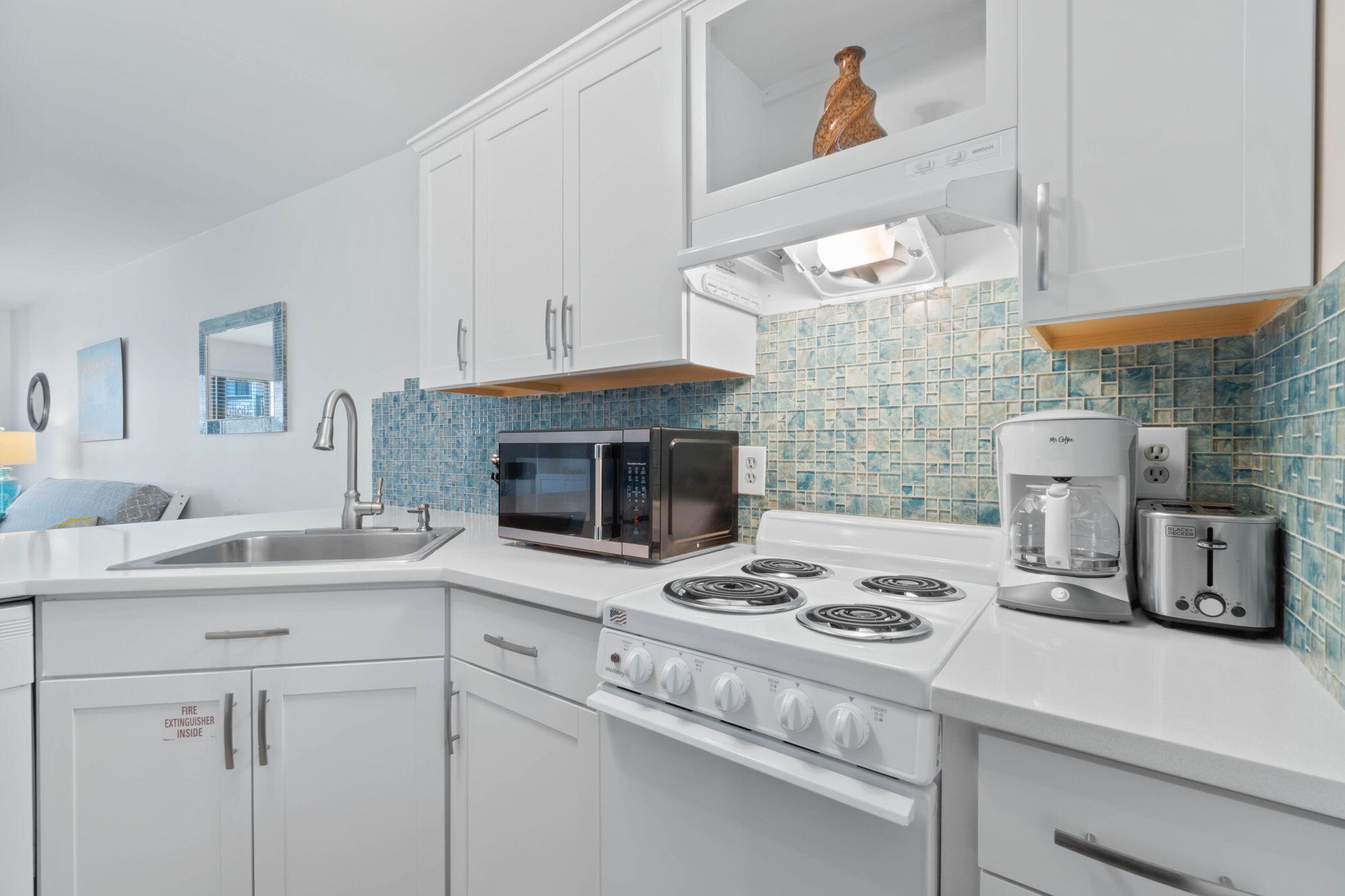 HIDDEN BEACH VILLAS CONDO - Residential