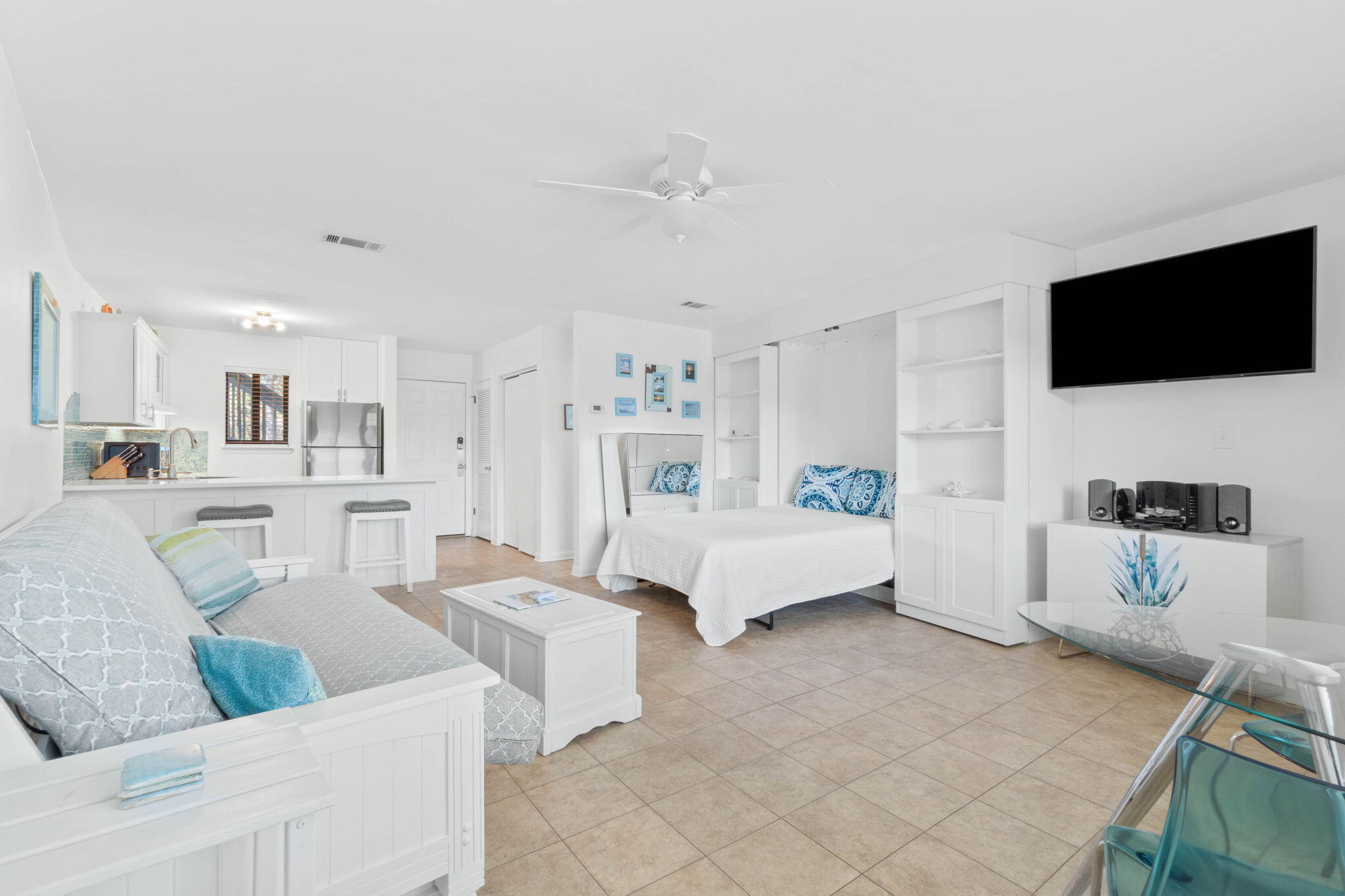 HIDDEN BEACH VILLAS CONDO - Residential