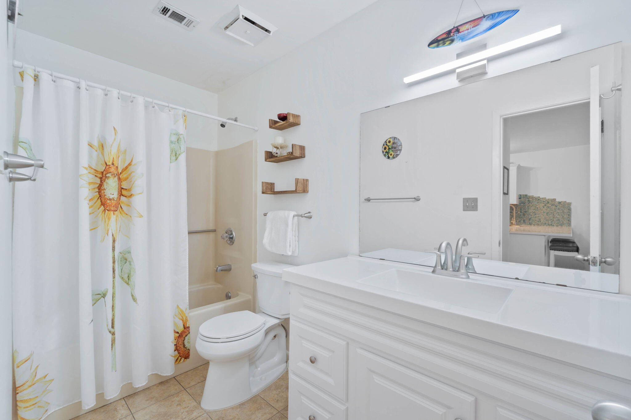 HIDDEN BEACH VILLAS CONDO - Residential