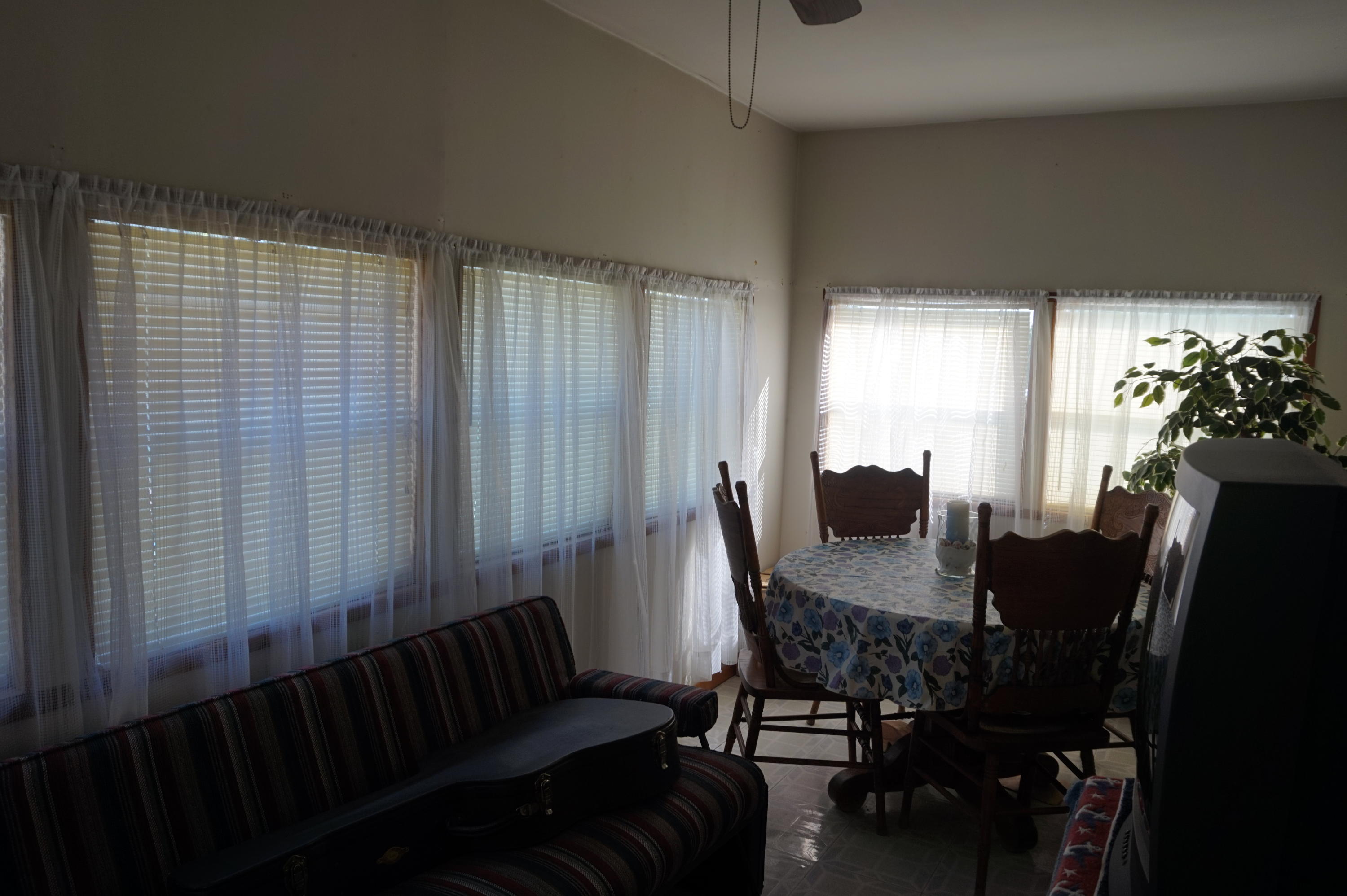 LAGUNA BEACH ESTATES - Residential