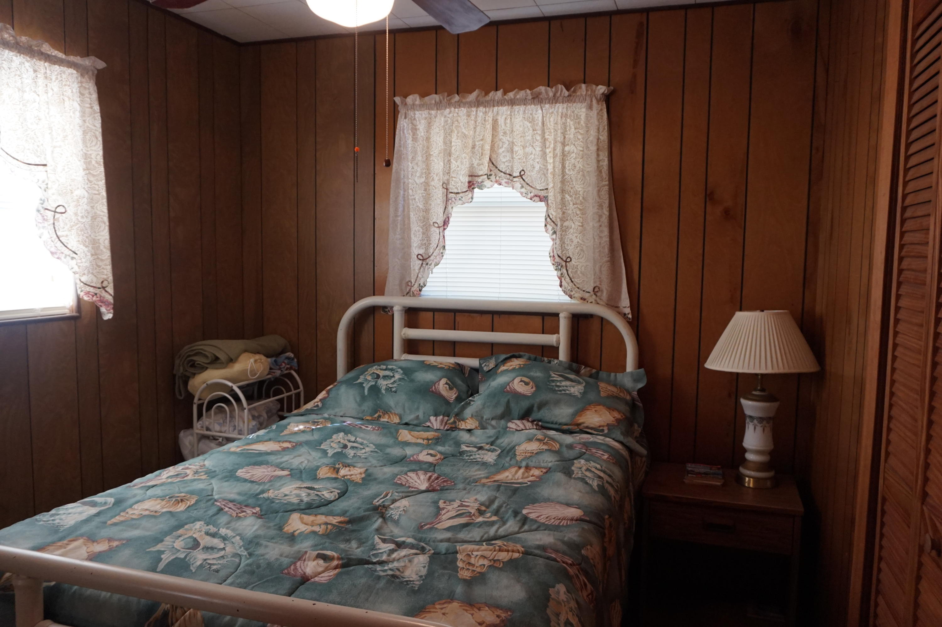 LAGUNA BEACH ESTATES - Residential