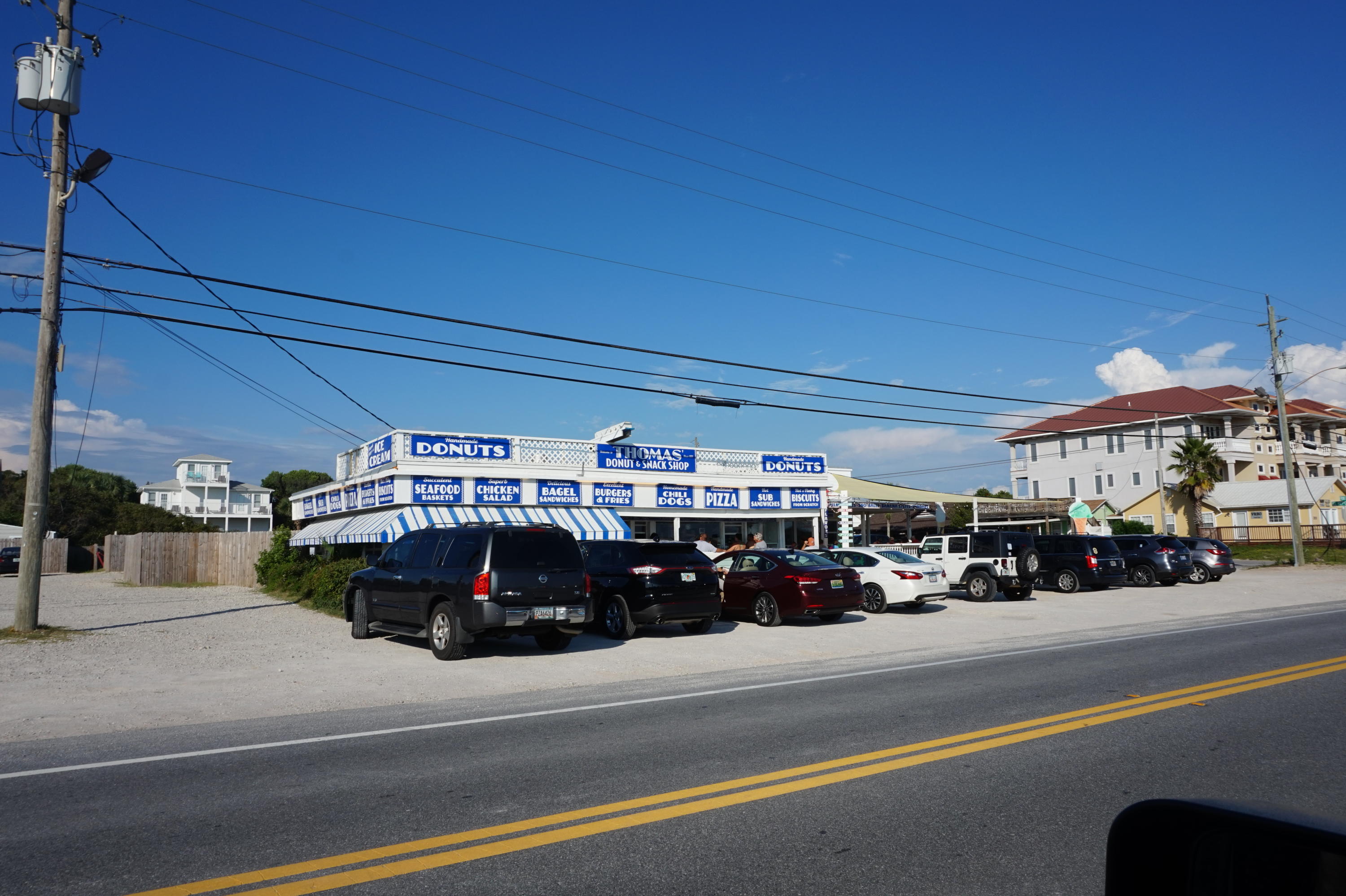 LAGUNA BEACH ESTATES - Residential