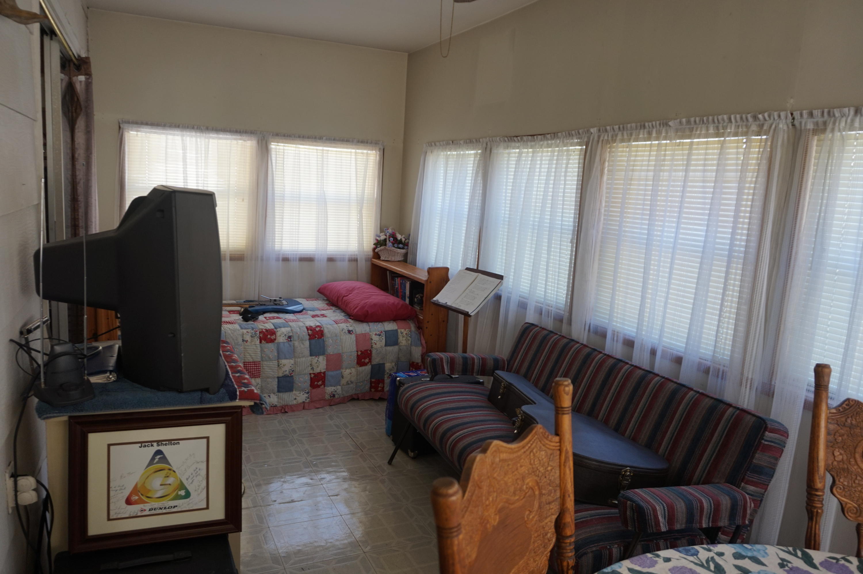 LAGUNA BEACH ESTATES - Residential