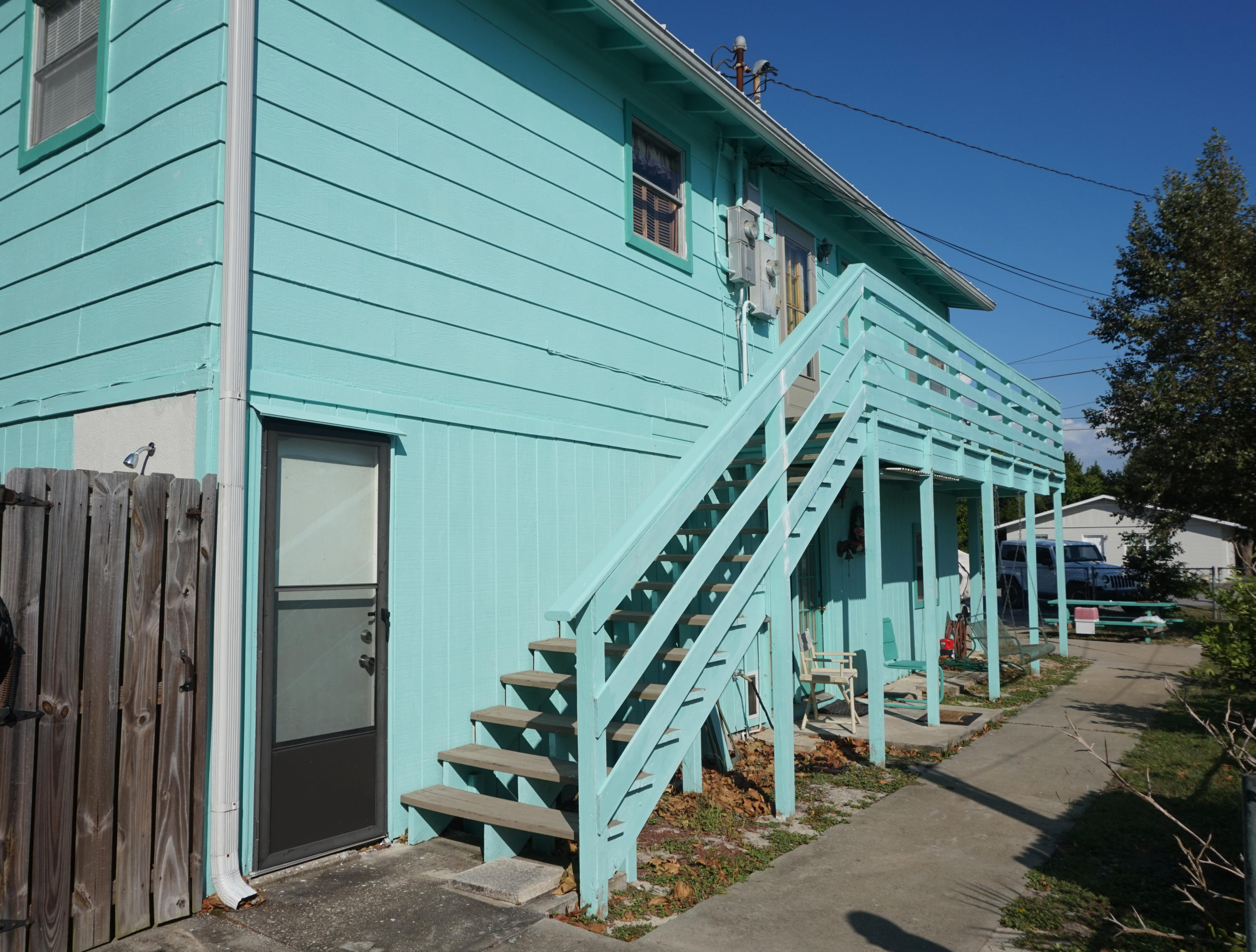 LAGUNA BEACH ESTATES - Residential