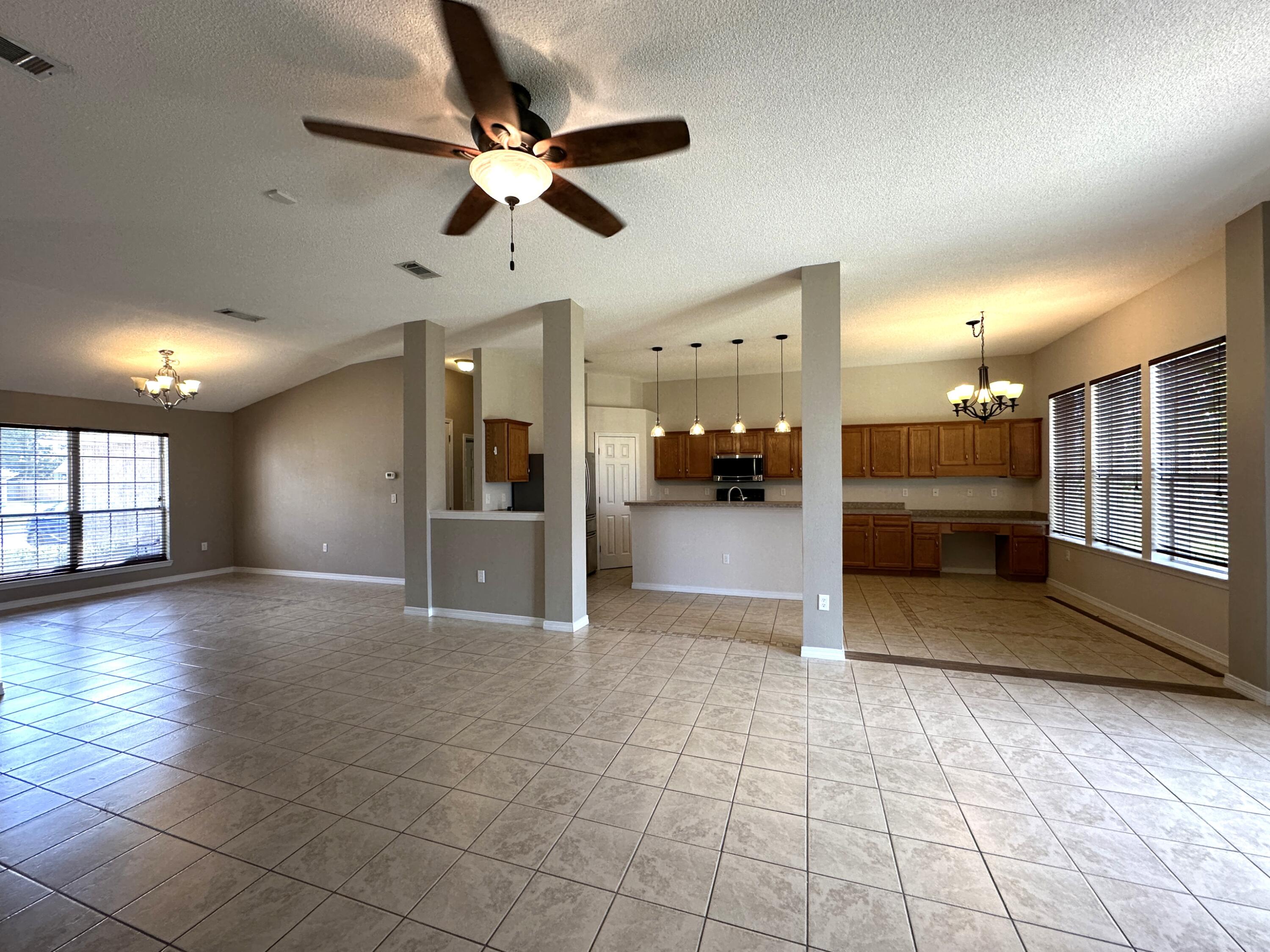 BROOKE ESTATES PH II - Residential Lease