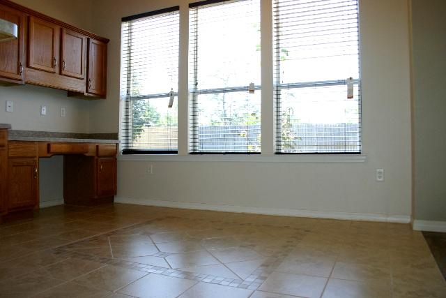 BROOKE ESTATES PH II - Residential Lease