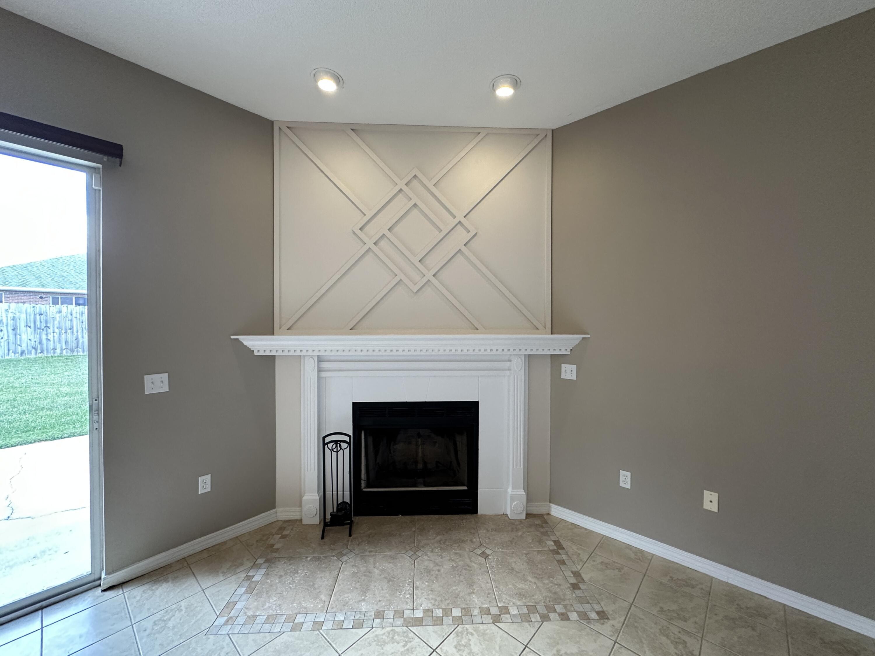 BROOKE ESTATES PH II - Residential Lease