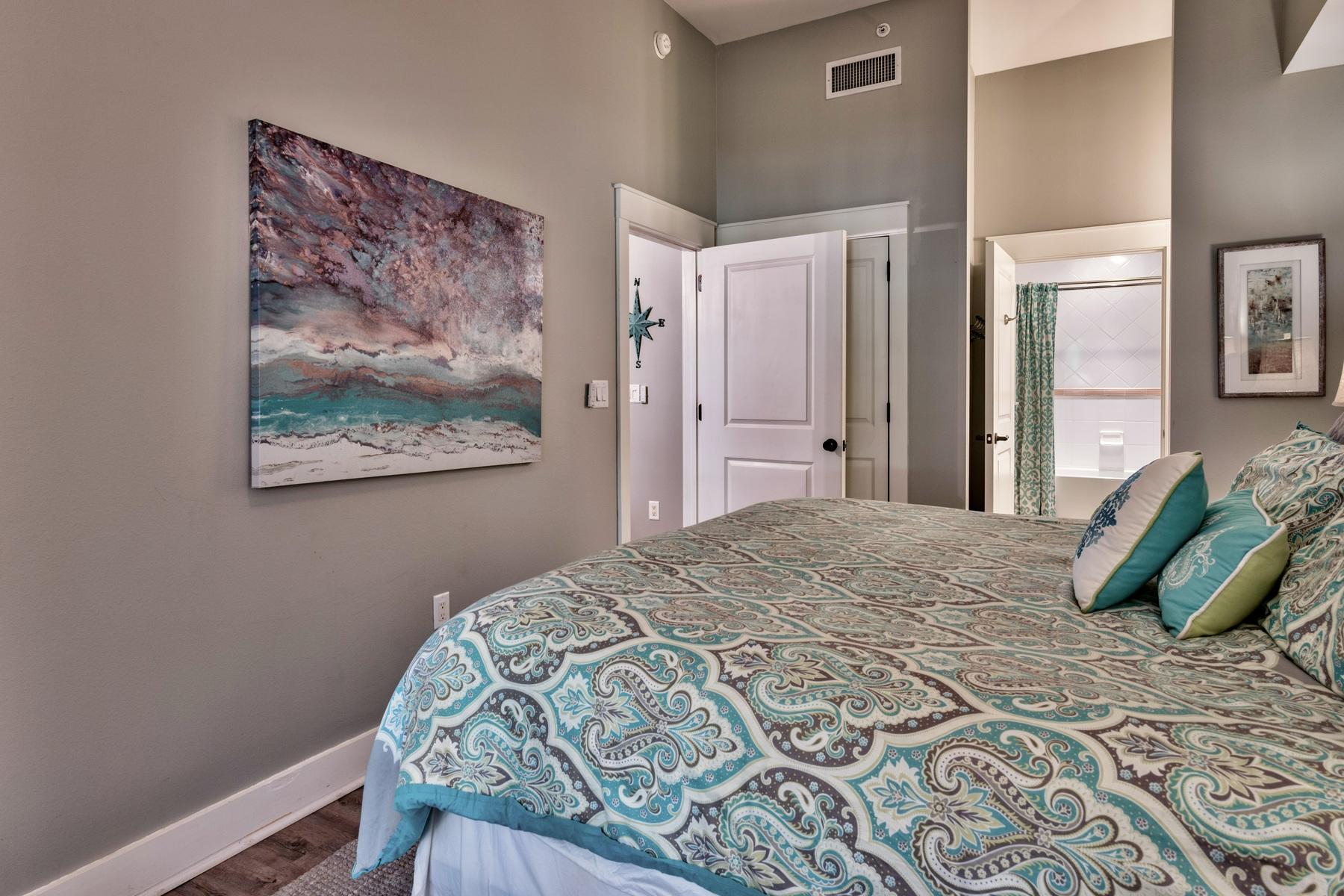 PILOT HOUSE - Residential