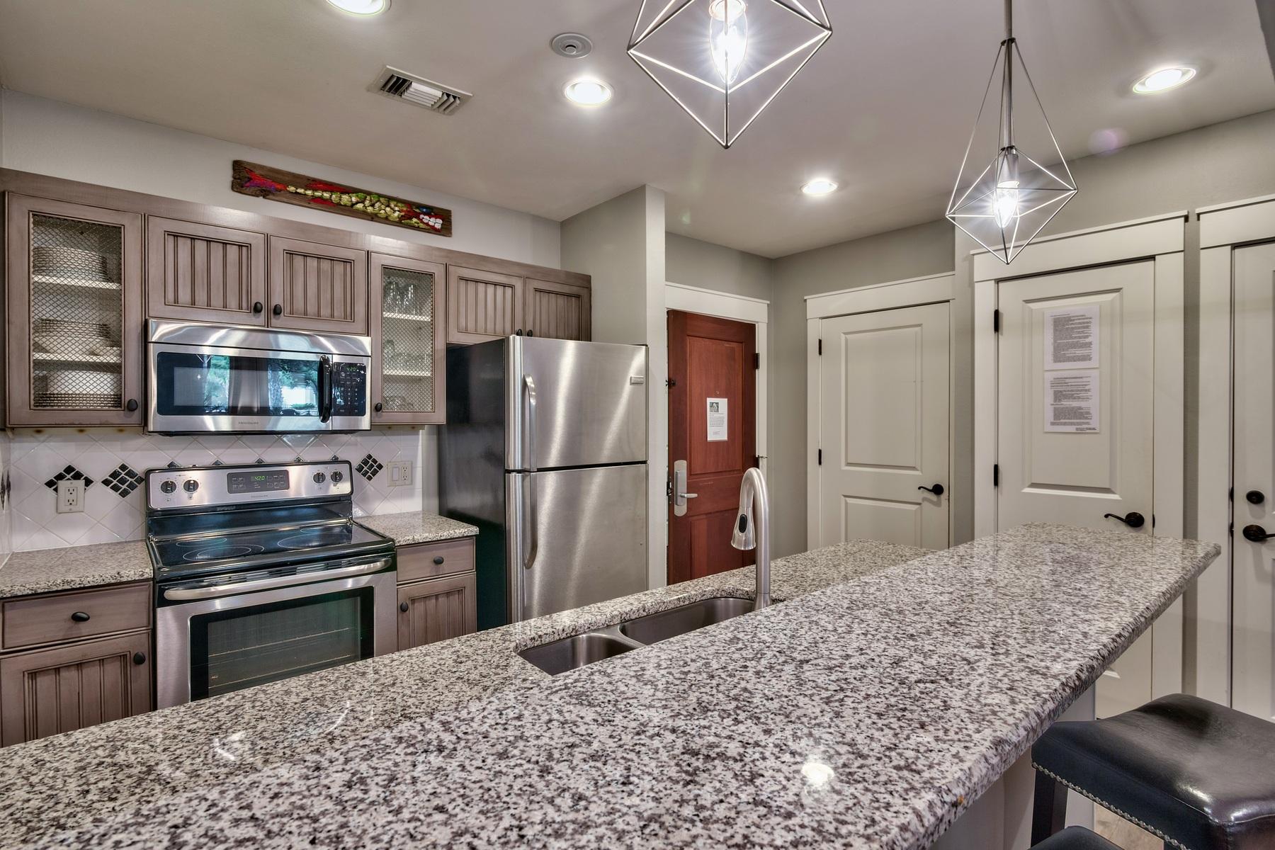 PILOT HOUSE - Residential