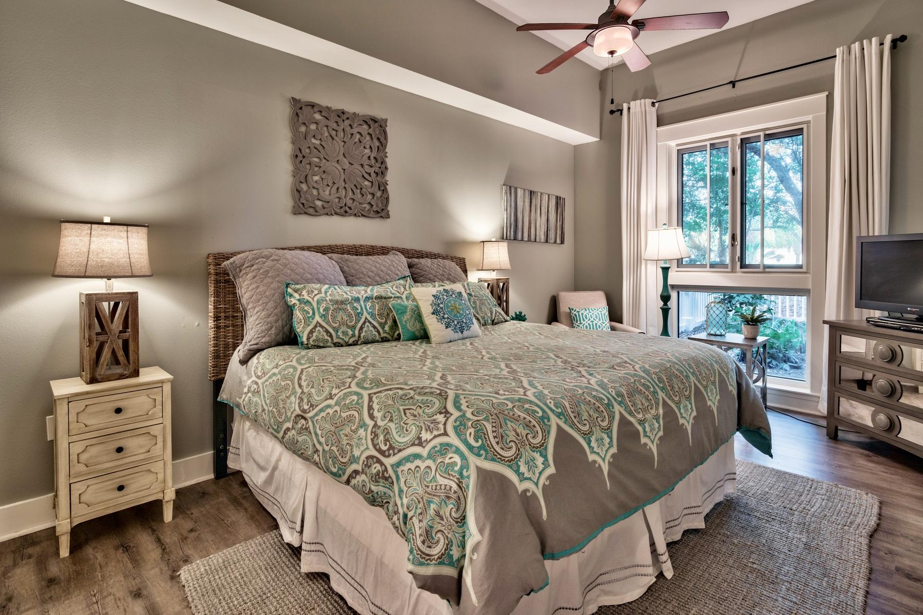 PILOT HOUSE - Residential