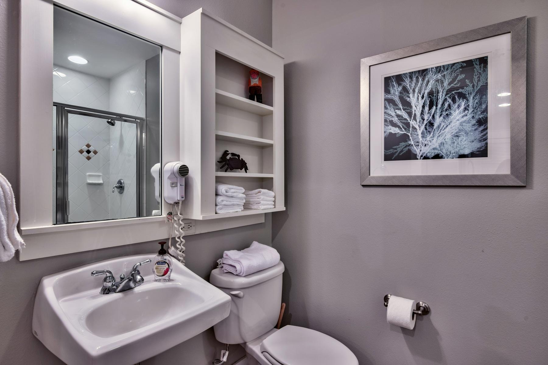 PILOT HOUSE - Residential