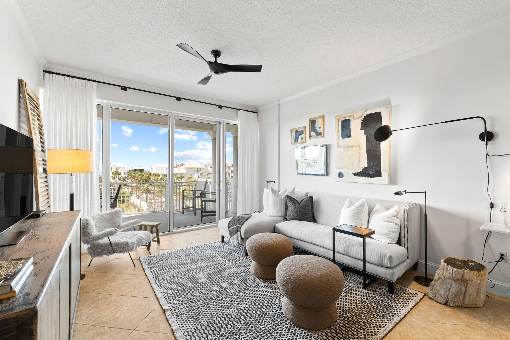 ALEXANDER AT PALM COURT - Residential