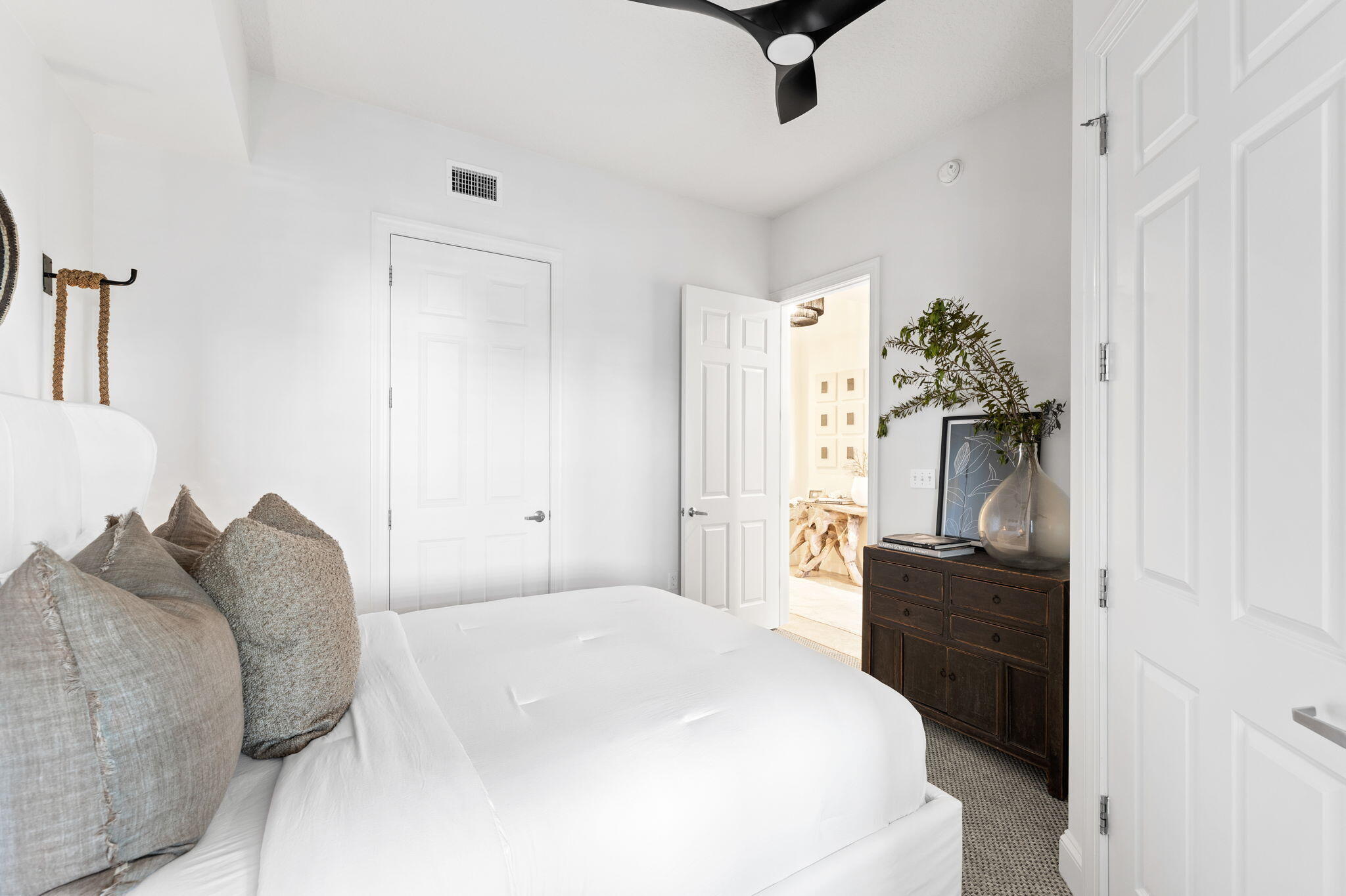 ALEXANDER AT PALM COURT - Residential