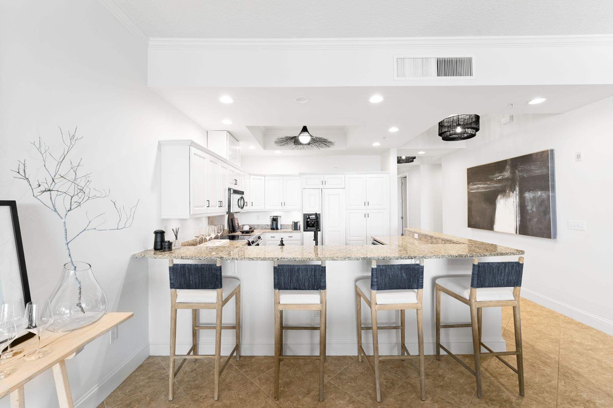 ALEXANDER AT PALM COURT - Residential
