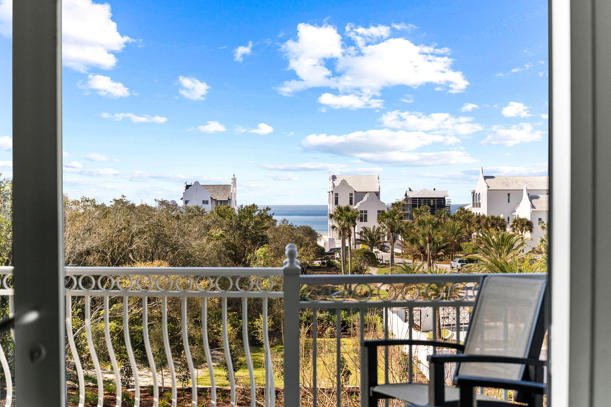 ALEXANDER AT PALM COURT - Residential
