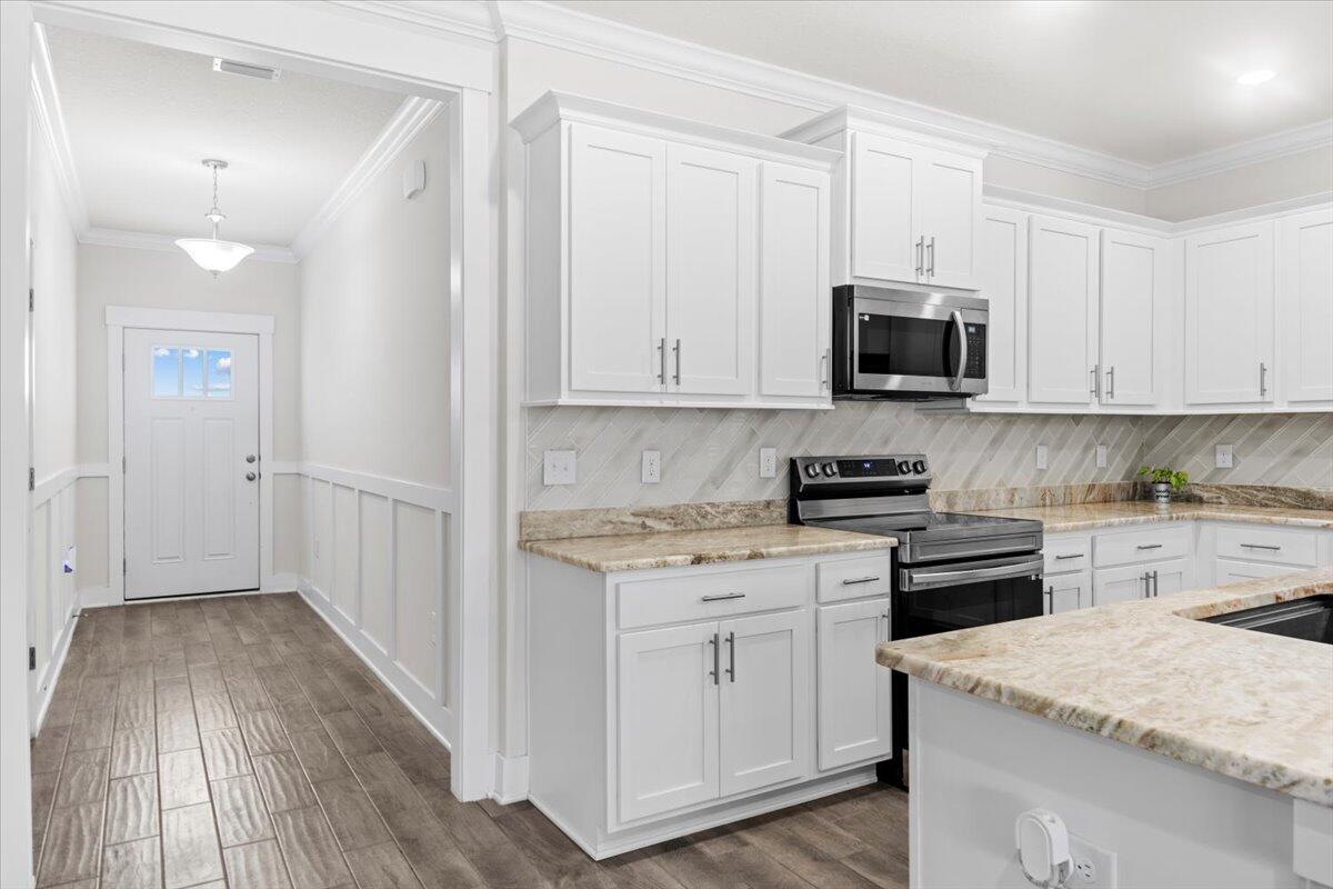 WATERS EDGE - Residential