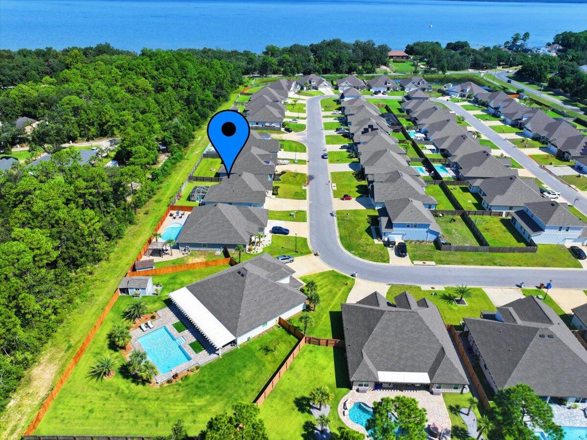 WATERS EDGE - Residential