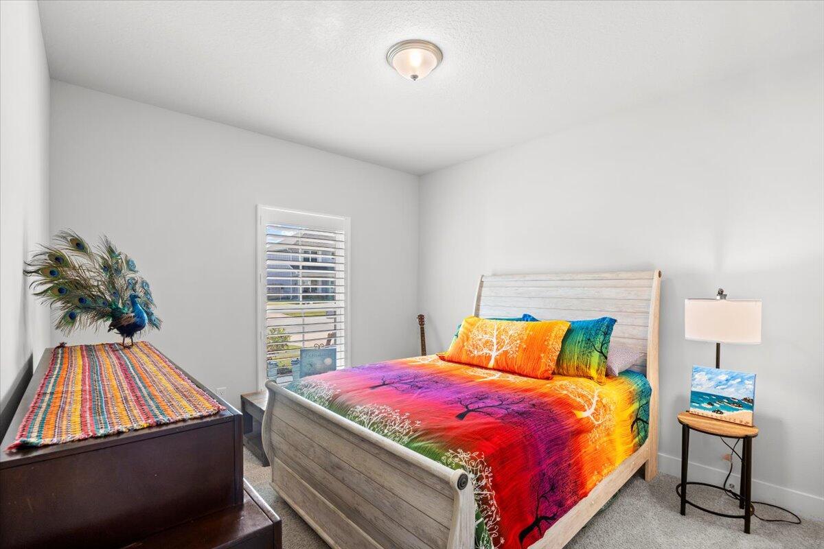 WATERS EDGE - Residential