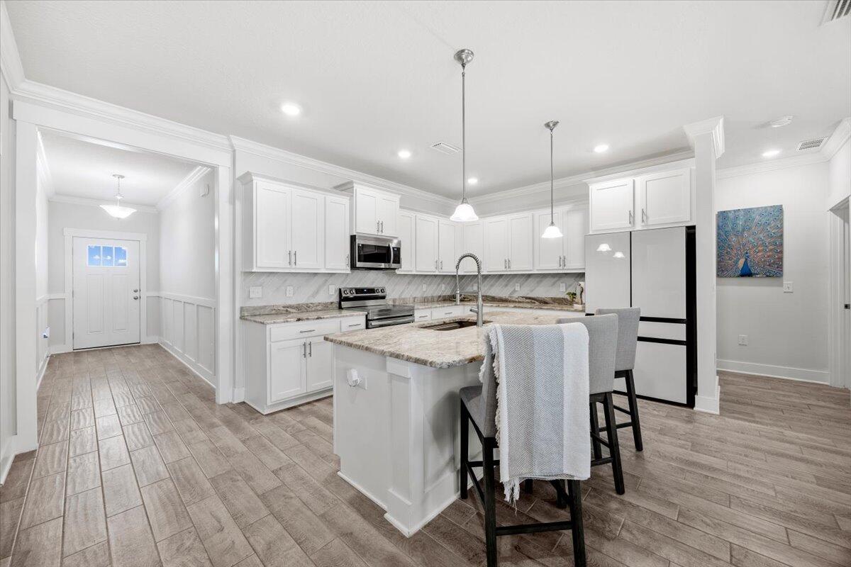 WATERS EDGE - Residential