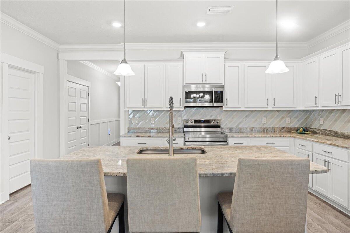 WATERS EDGE - Residential