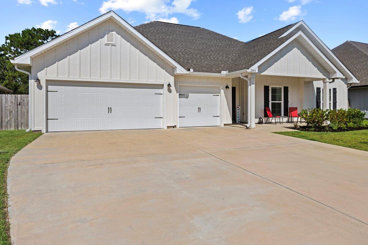 WATERS EDGE - Residential