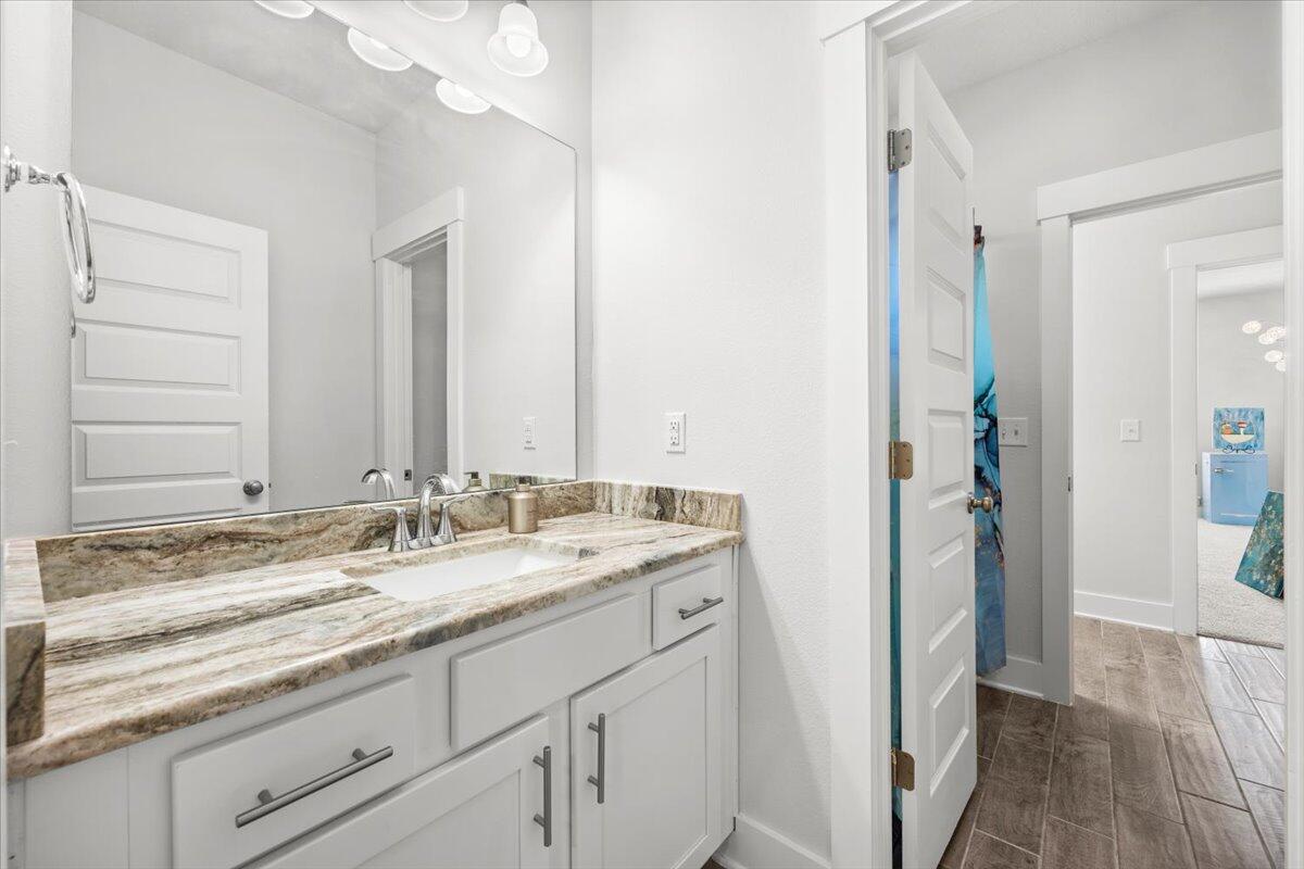 WATERS EDGE - Residential