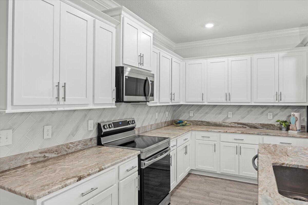 WATERS EDGE - Residential