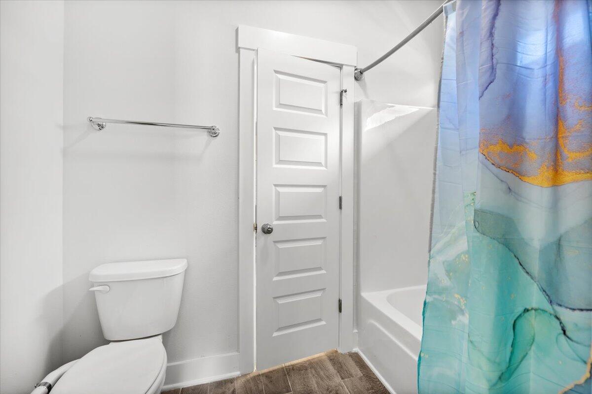 WATERS EDGE - Residential