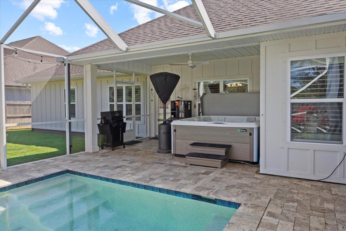 WATERS EDGE - Residential