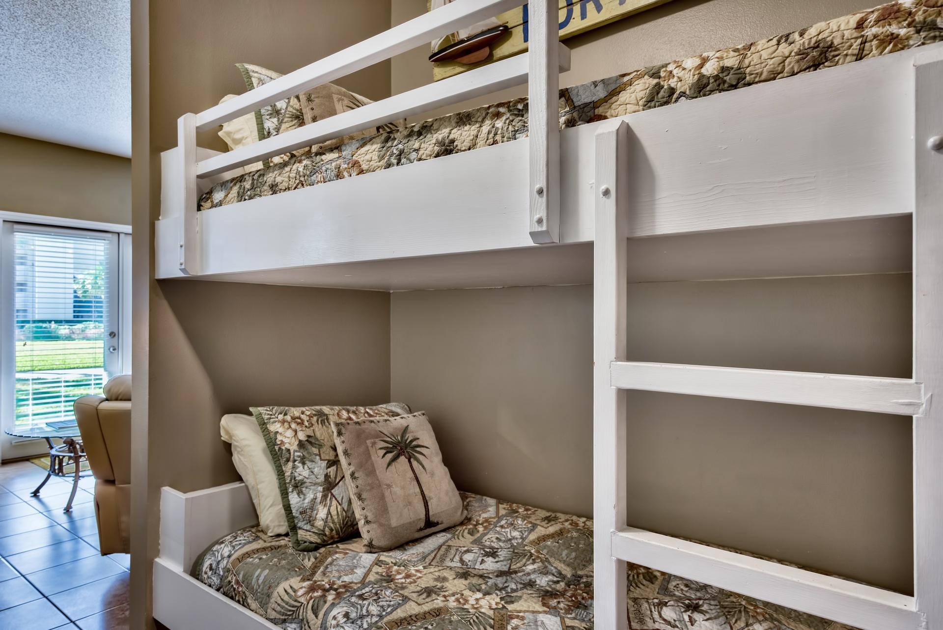 CARIBBEAN DUNES PH 2 - Residential