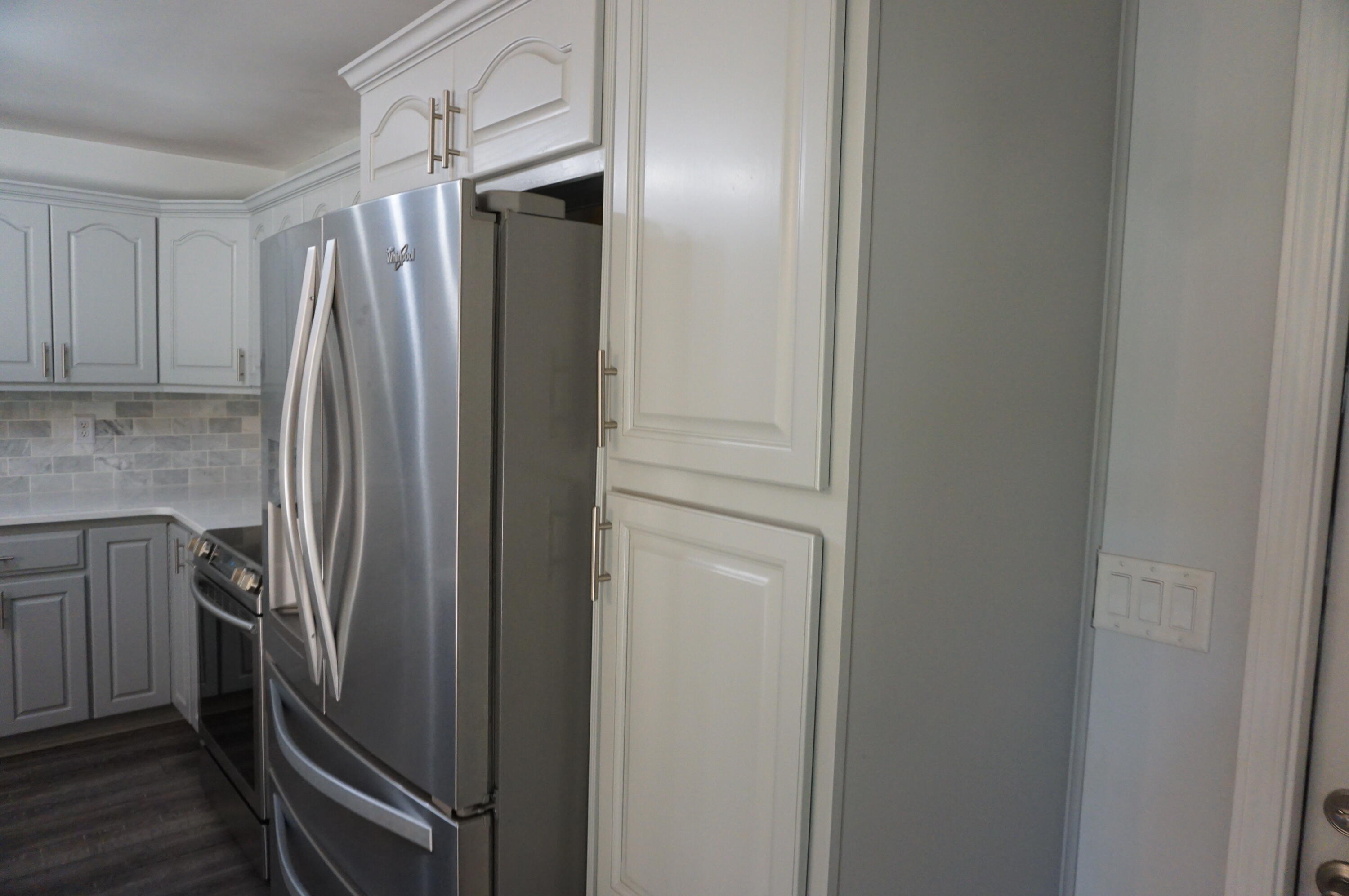 ROYAL OAKS - Residential Lease