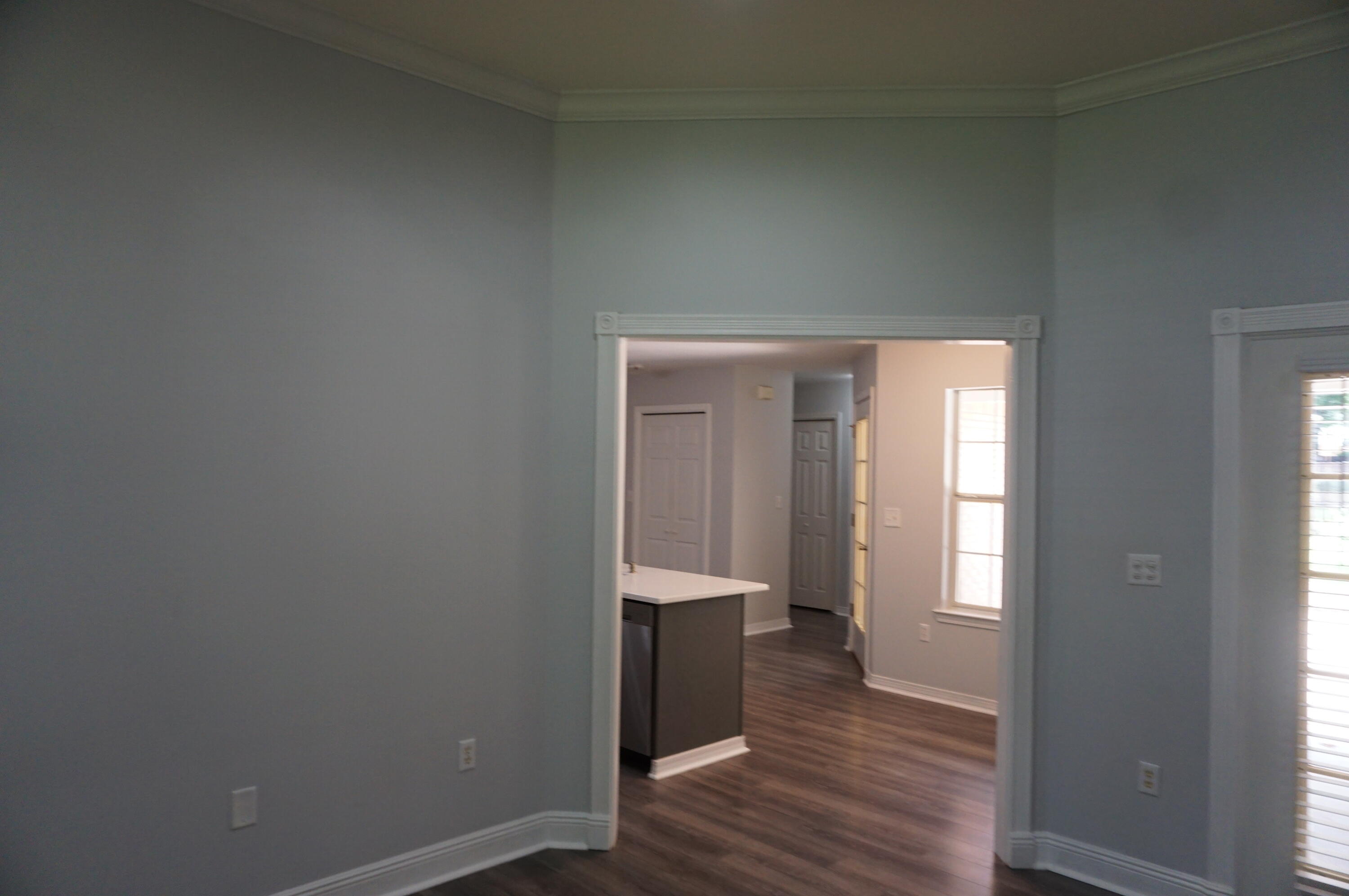 ROYAL OAKS - Residential Lease