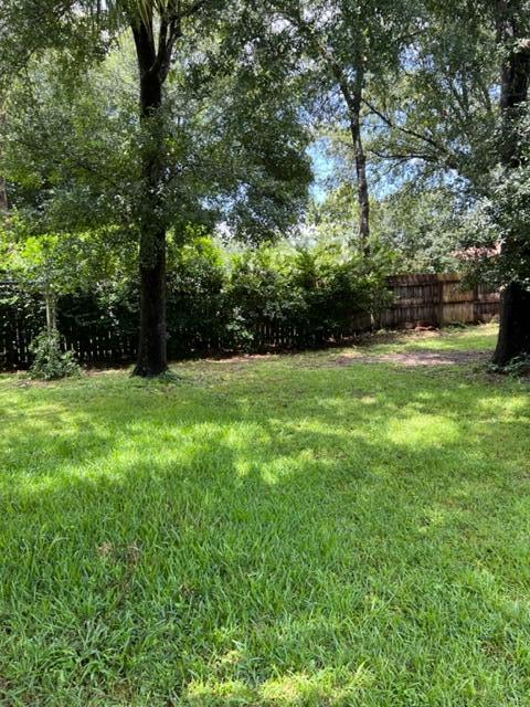 ROYAL OAKS - Residential Lease