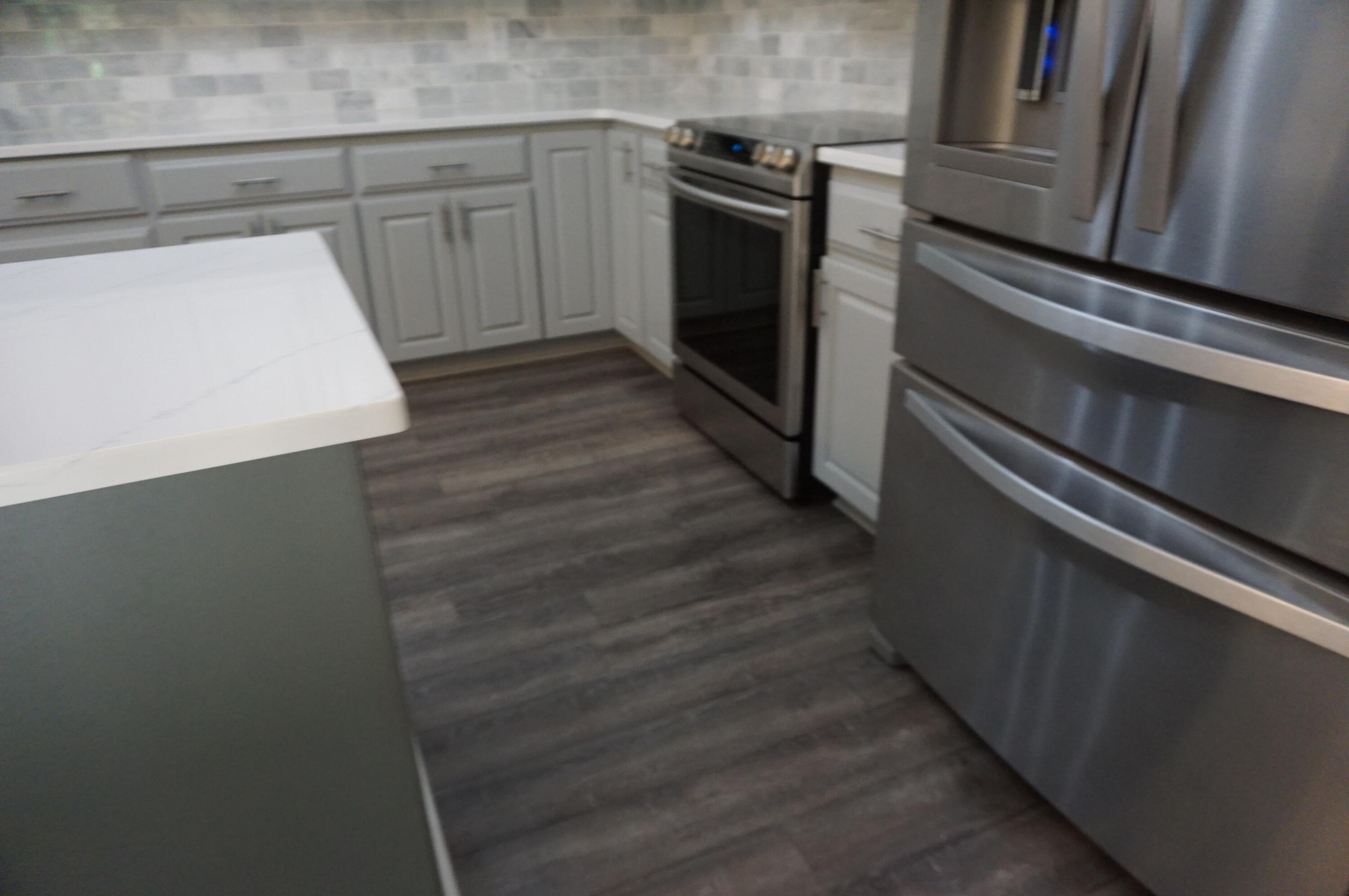 ROYAL OAKS - Residential Lease