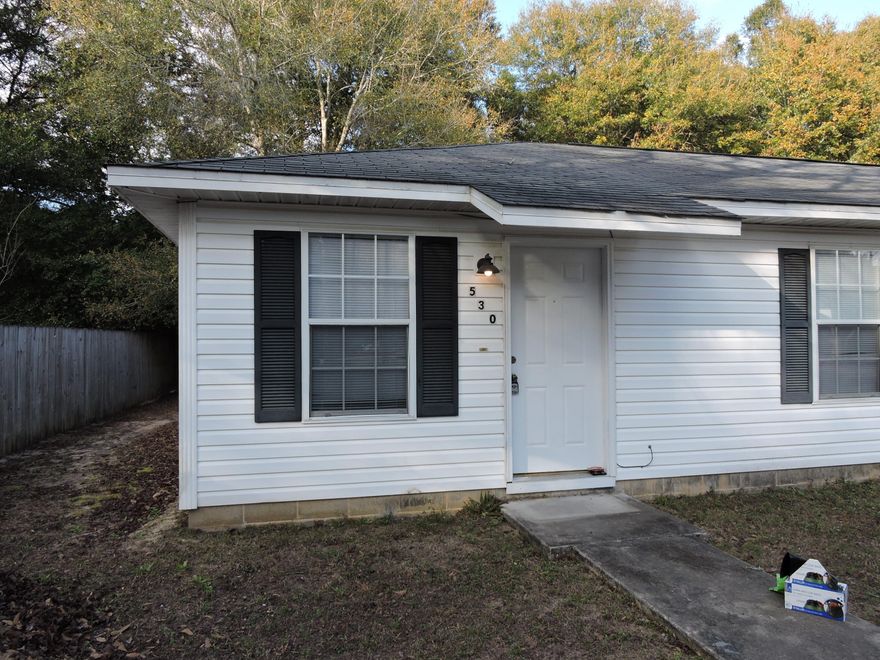 Available March 1, 2019. This is a nice 2 bedroom and 1 bath end unit apartment that's centrally located in Crestview in a quite 5 plex with semi private back yard. This apartment has a living room, kitchen with laundry hook-up, and off street parking. And as a bonus, Lawn Maintenance Provided! Absolutely no pets. Call today to view this nice and clean unit. This one won't last long!