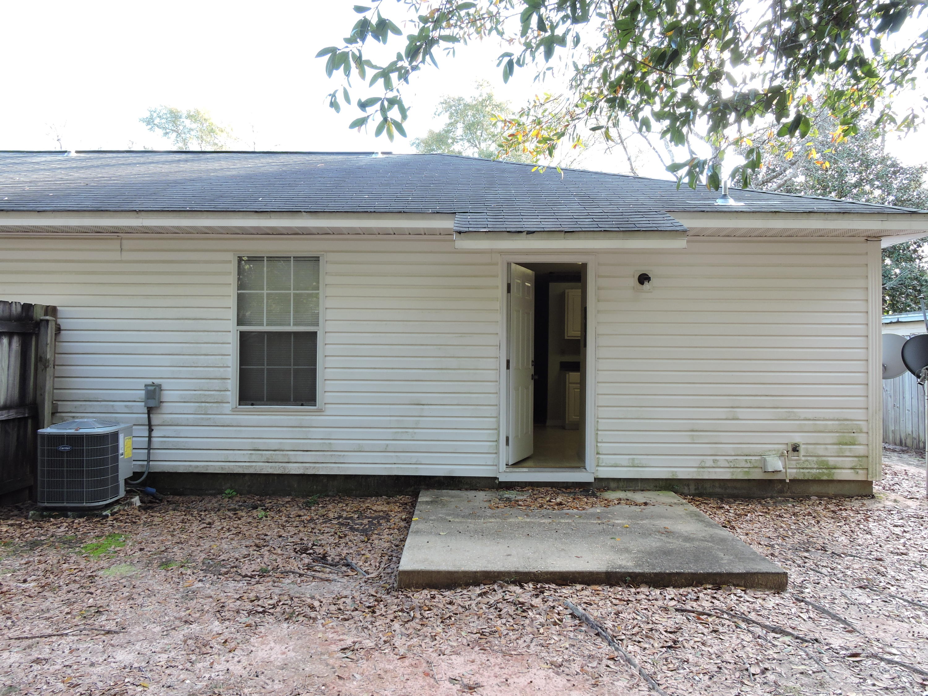 MORRIS ADDN TO CRESTVIEW - Residential Lease