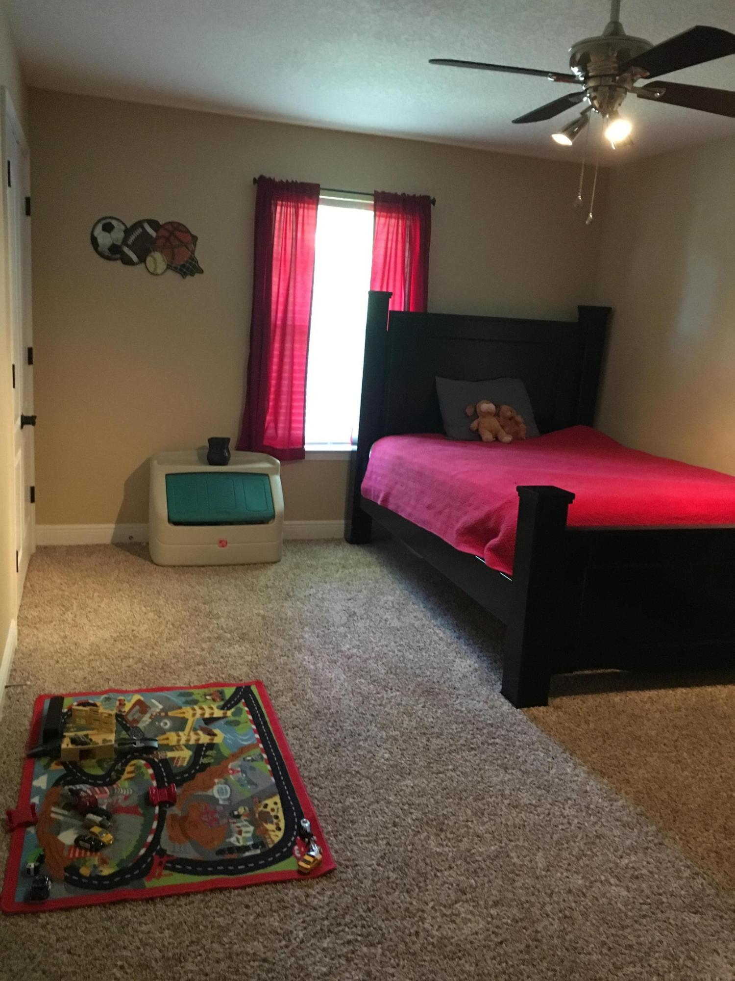 FOX VALLEY - Residential