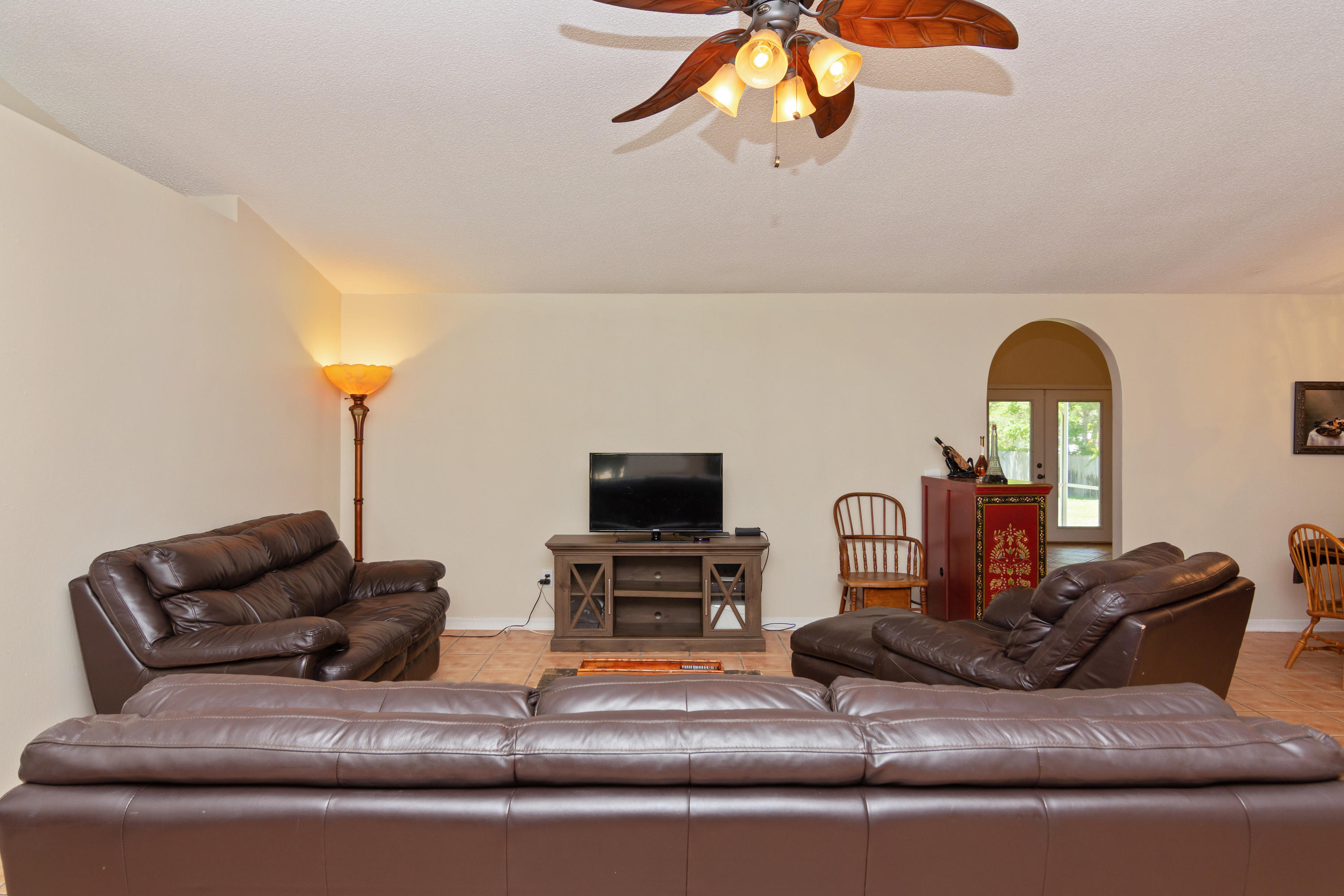 HOLLEY BY THE SEA - Residential