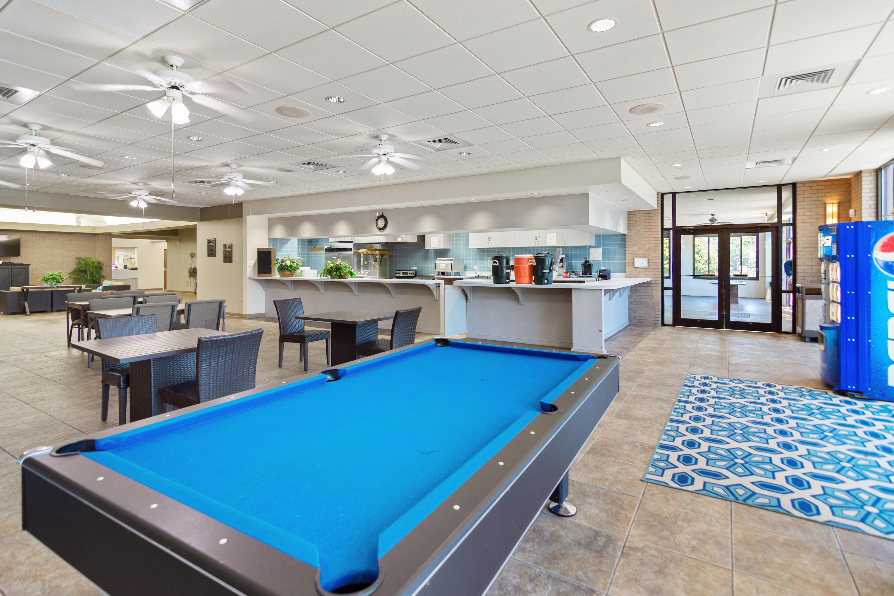 HOLLEY BY THE SEA - Residential