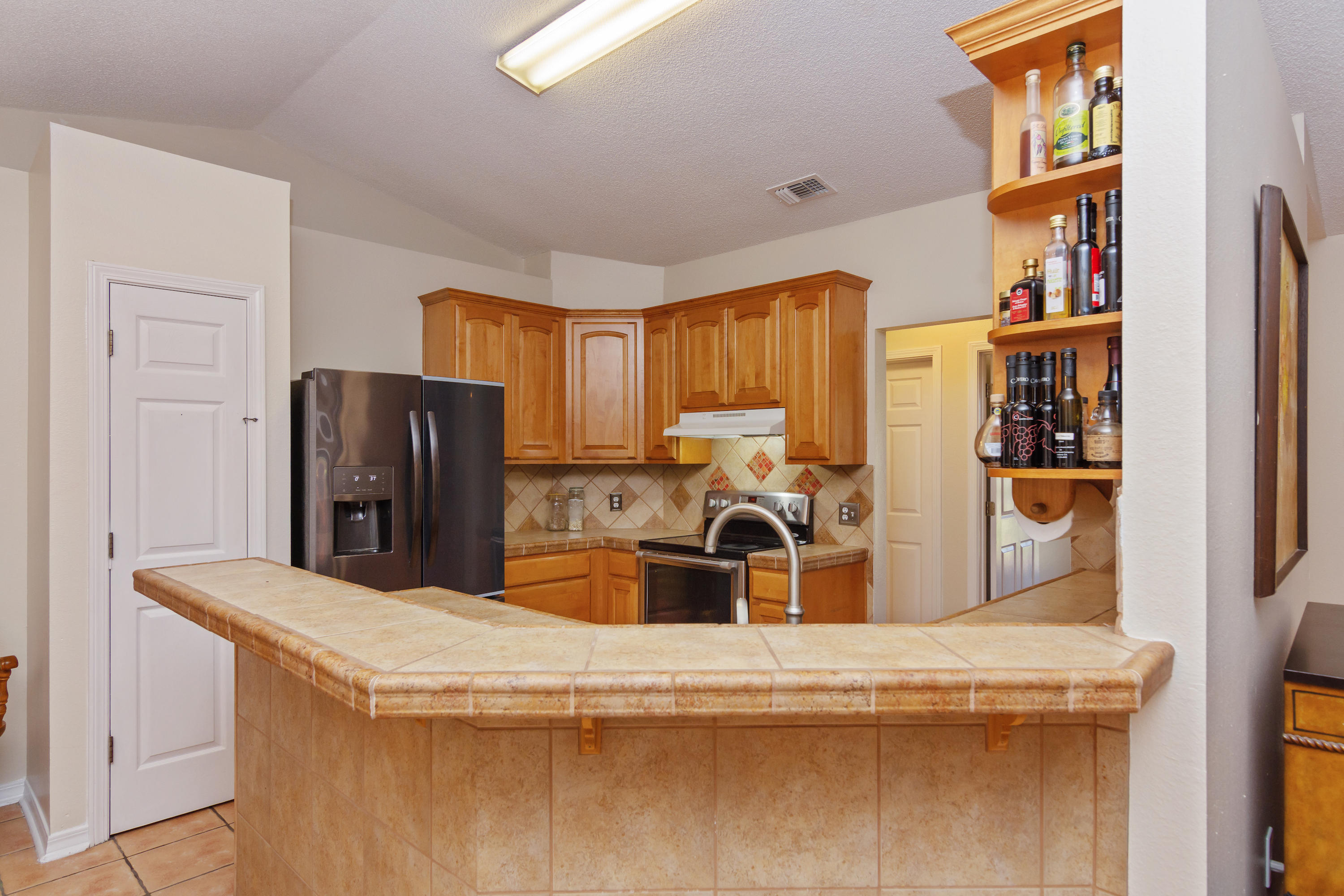 HOLLEY BY THE SEA - Residential