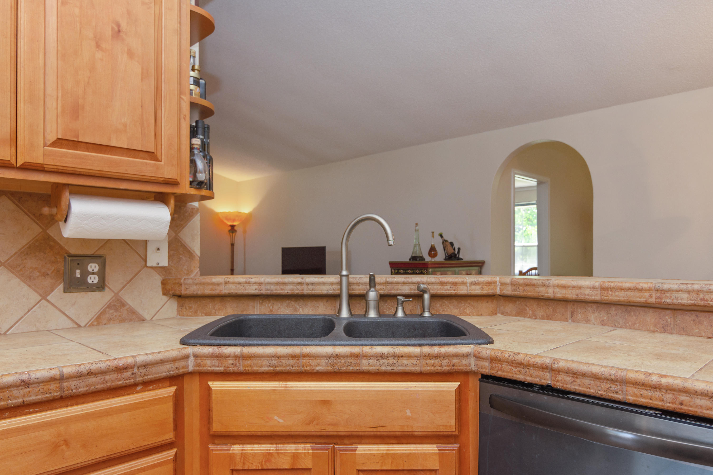 HOLLEY BY THE SEA - Residential