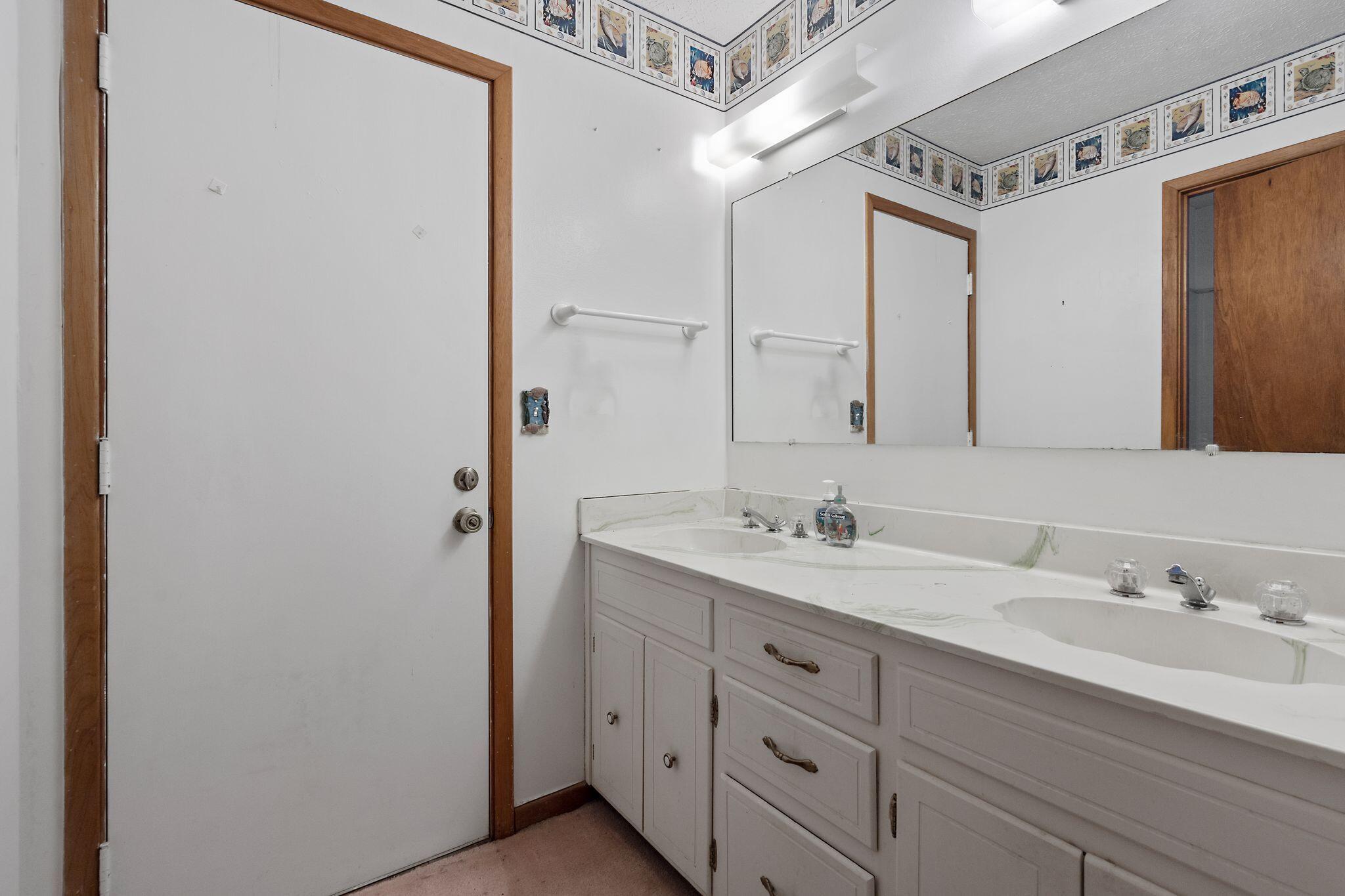 CRESCENT BEACH UNIT 1 - Residential