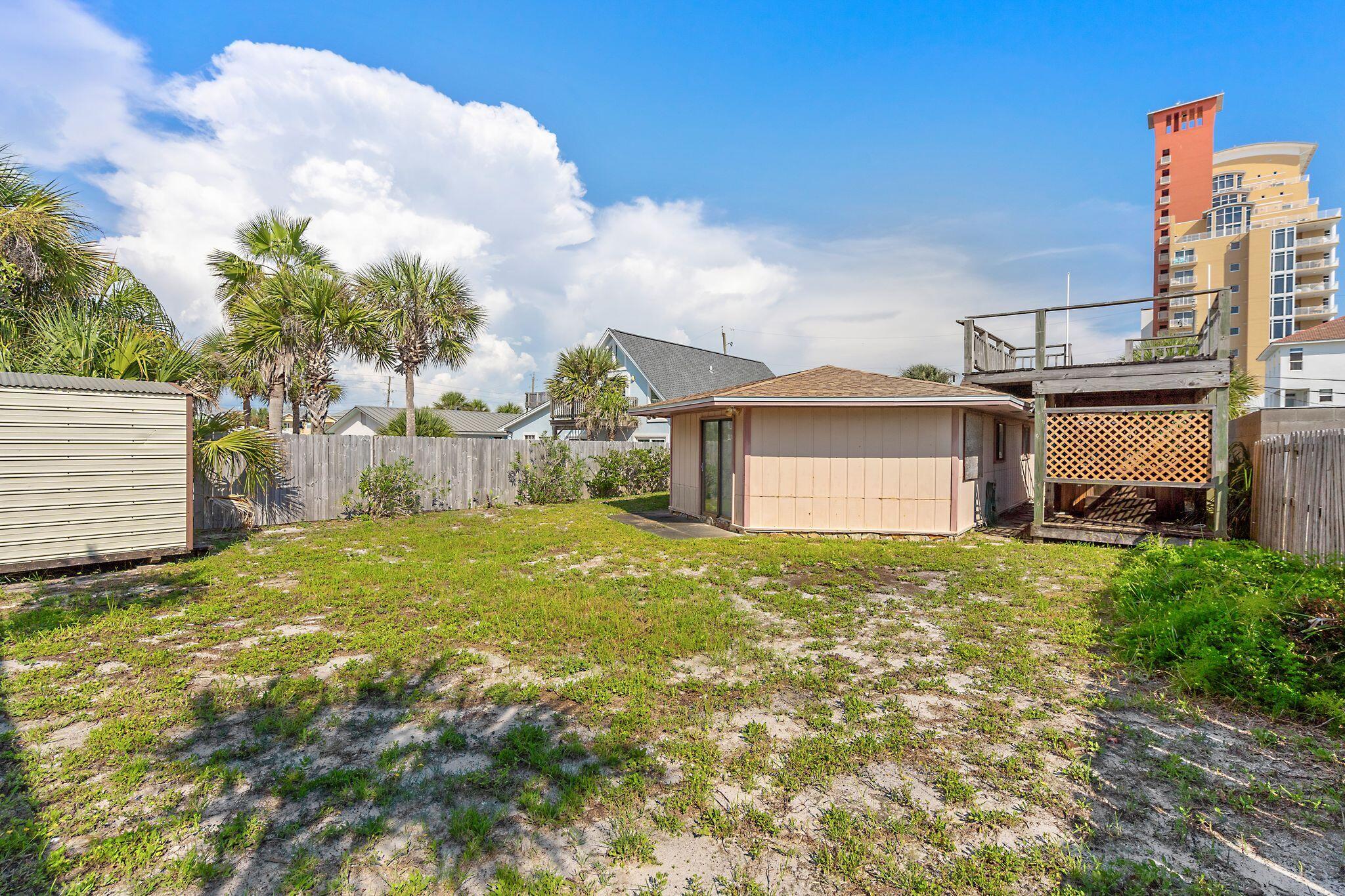 CRESCENT BEACH UNIT 1 - Residential