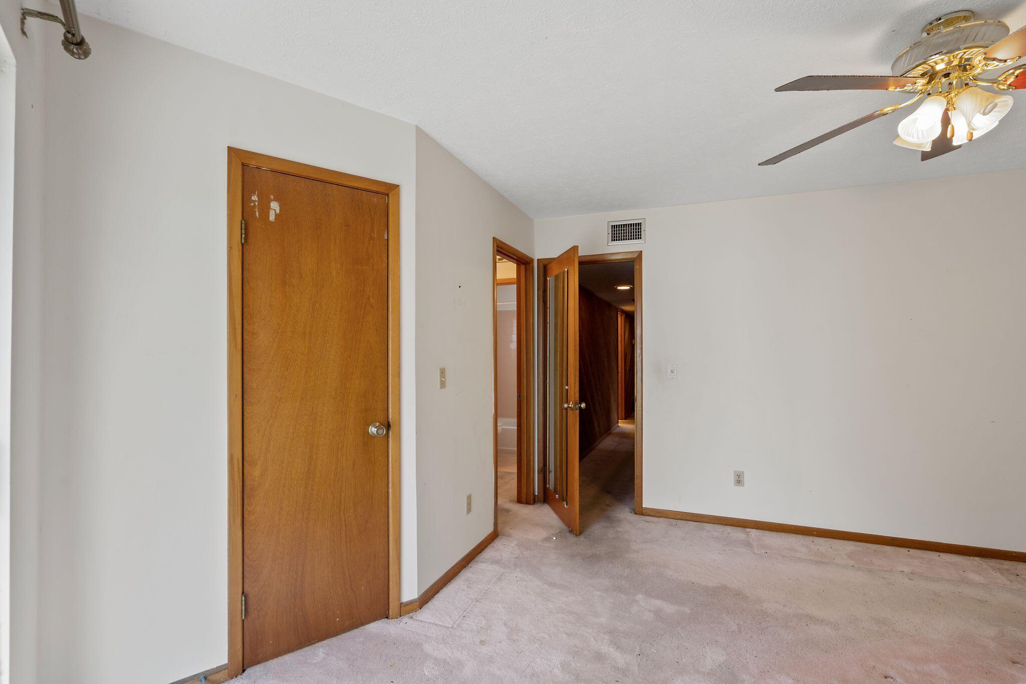 CRESCENT BEACH UNIT 1 - Residential