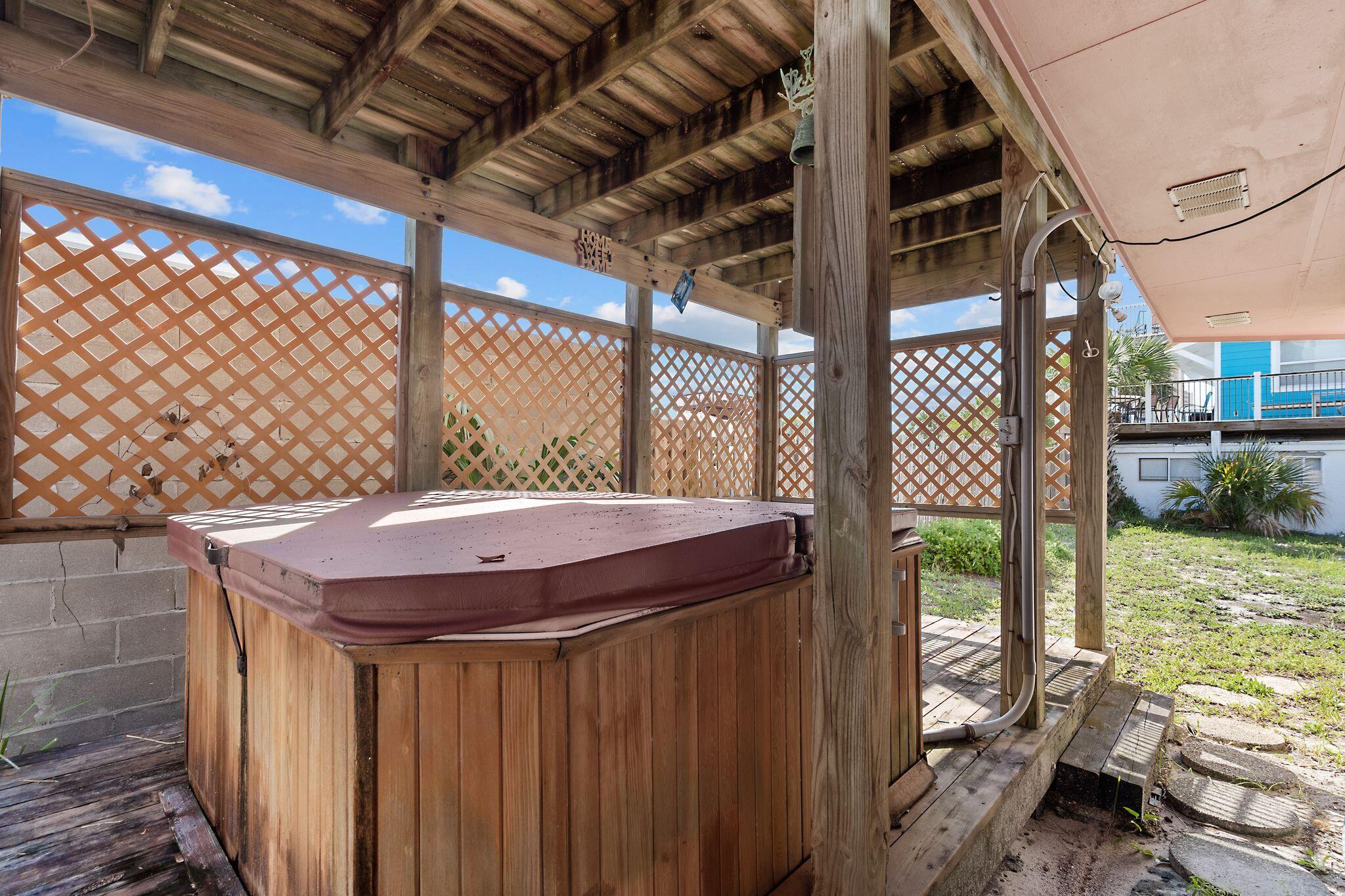 CRESCENT BEACH UNIT 1 - Residential