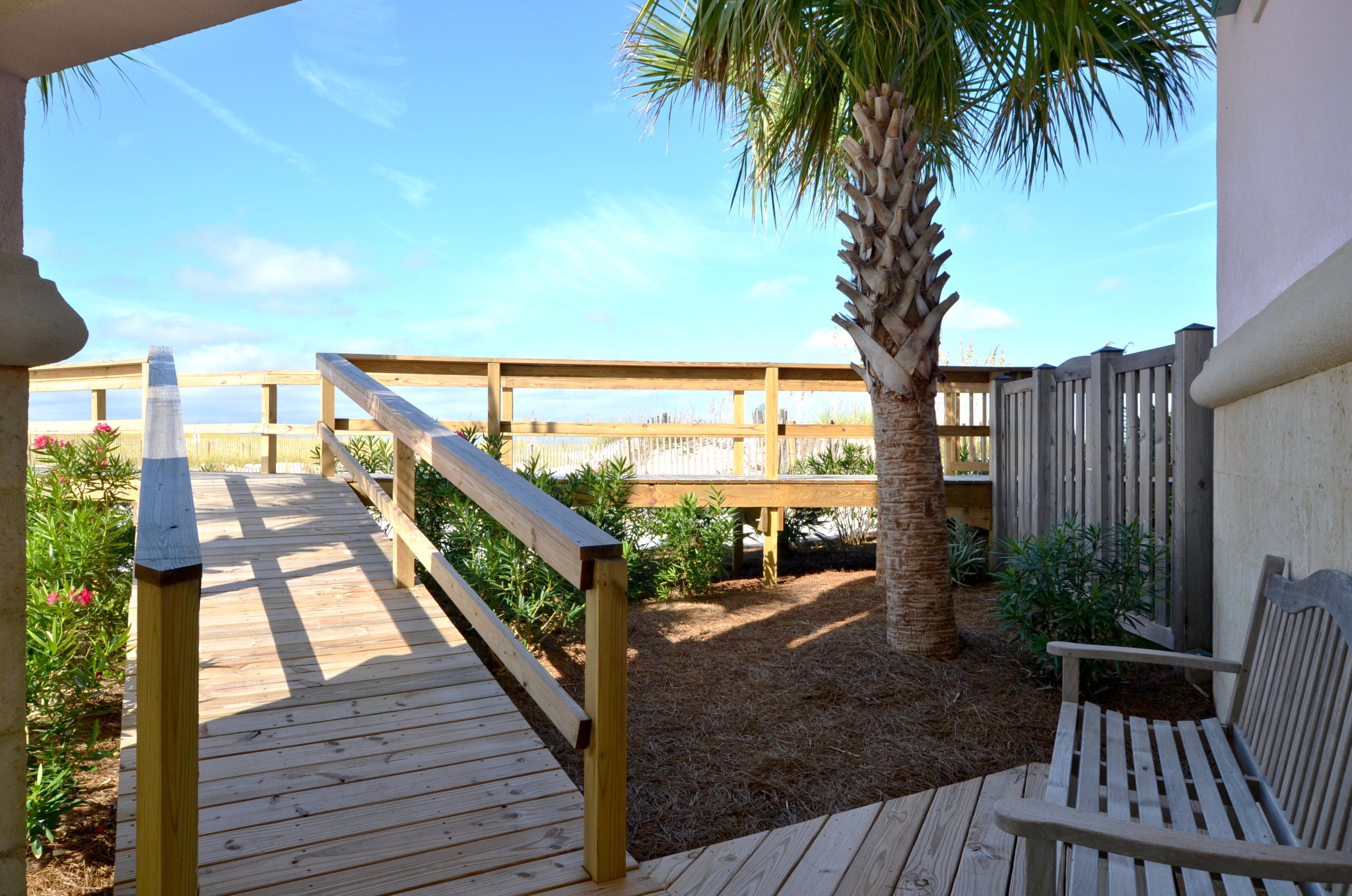 DESTIN POINTE - Residential