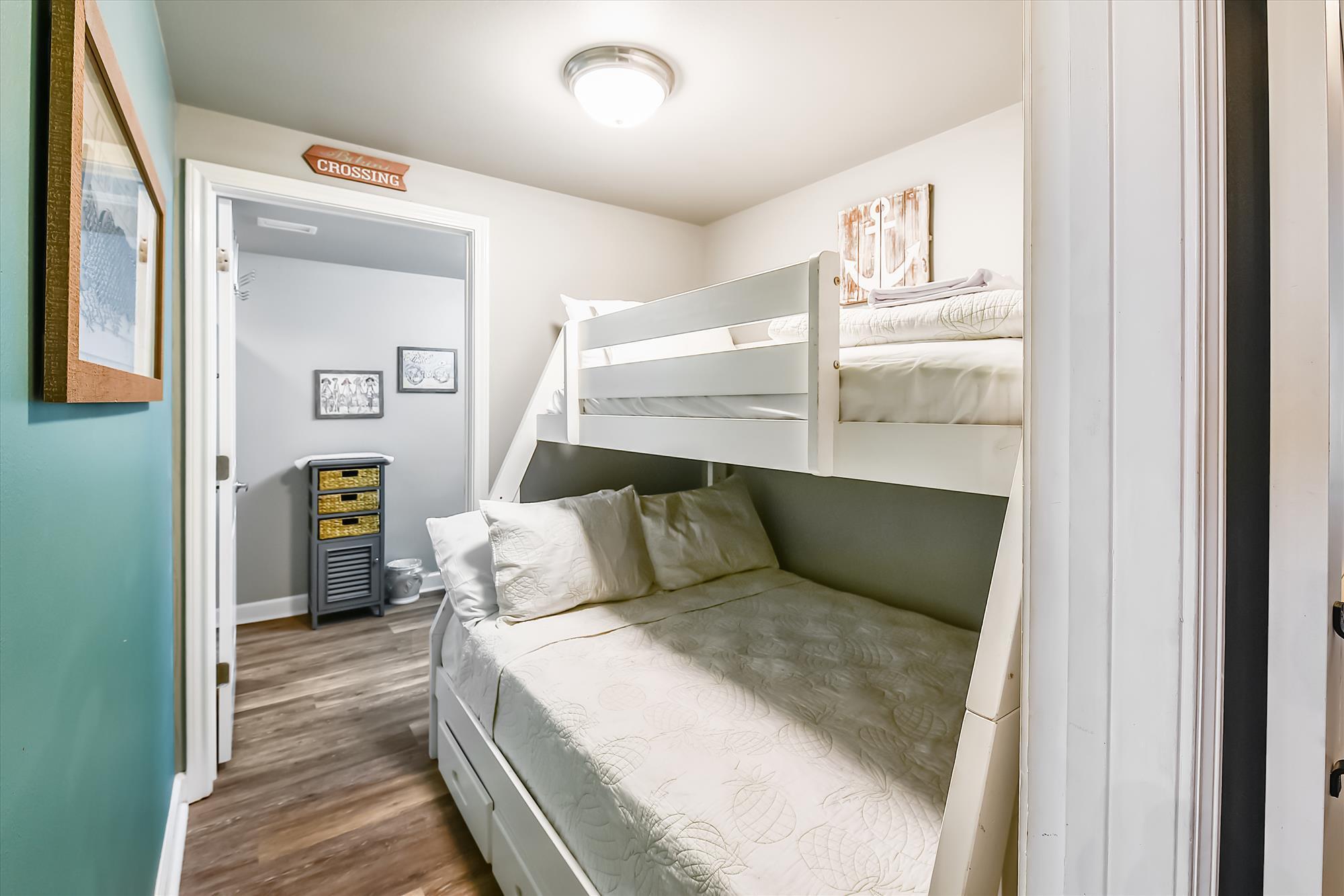 SHORES OF PANAMA - Residential