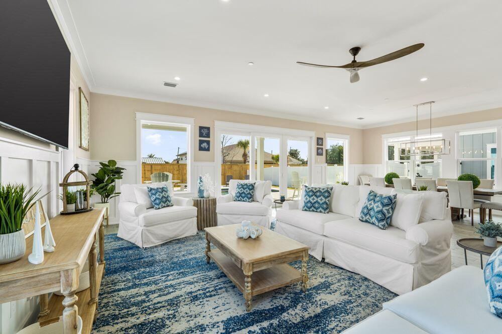 BID-A-WEE S/D - Residential