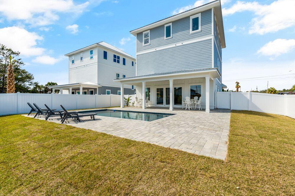 BID-A-WEE S/D - Residential