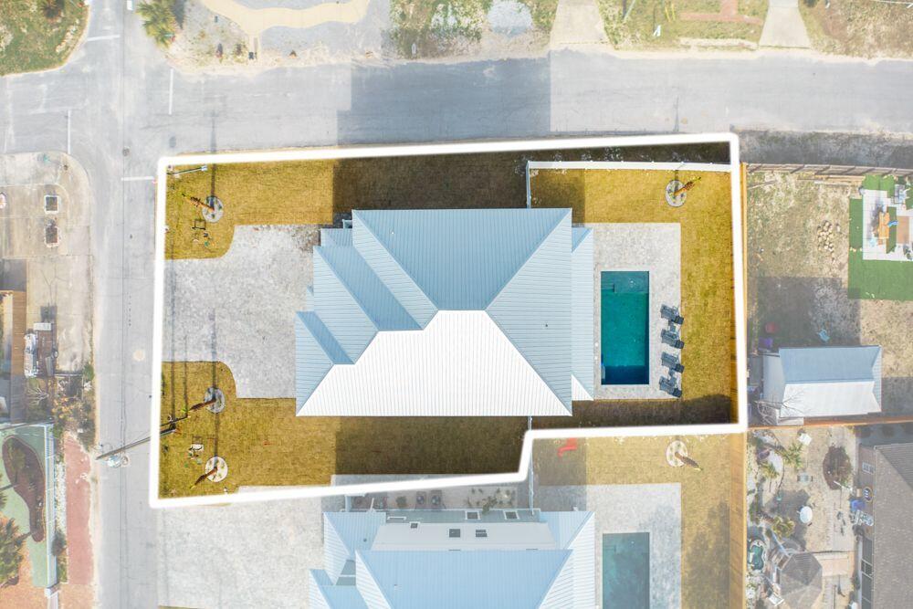 BID-A-WEE S/D - Residential